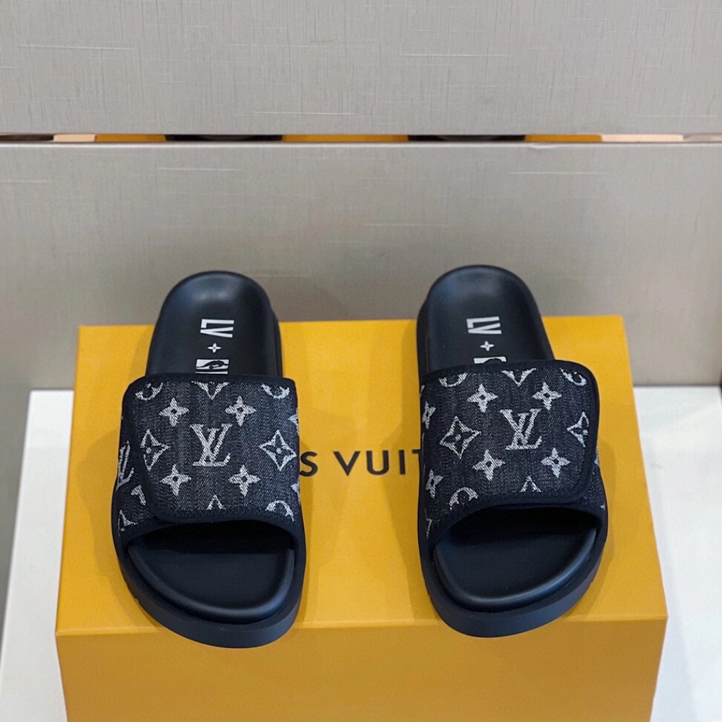DÉP LOUIS VUITTON MONOGRAM NBA UNISEX SLIPPER
