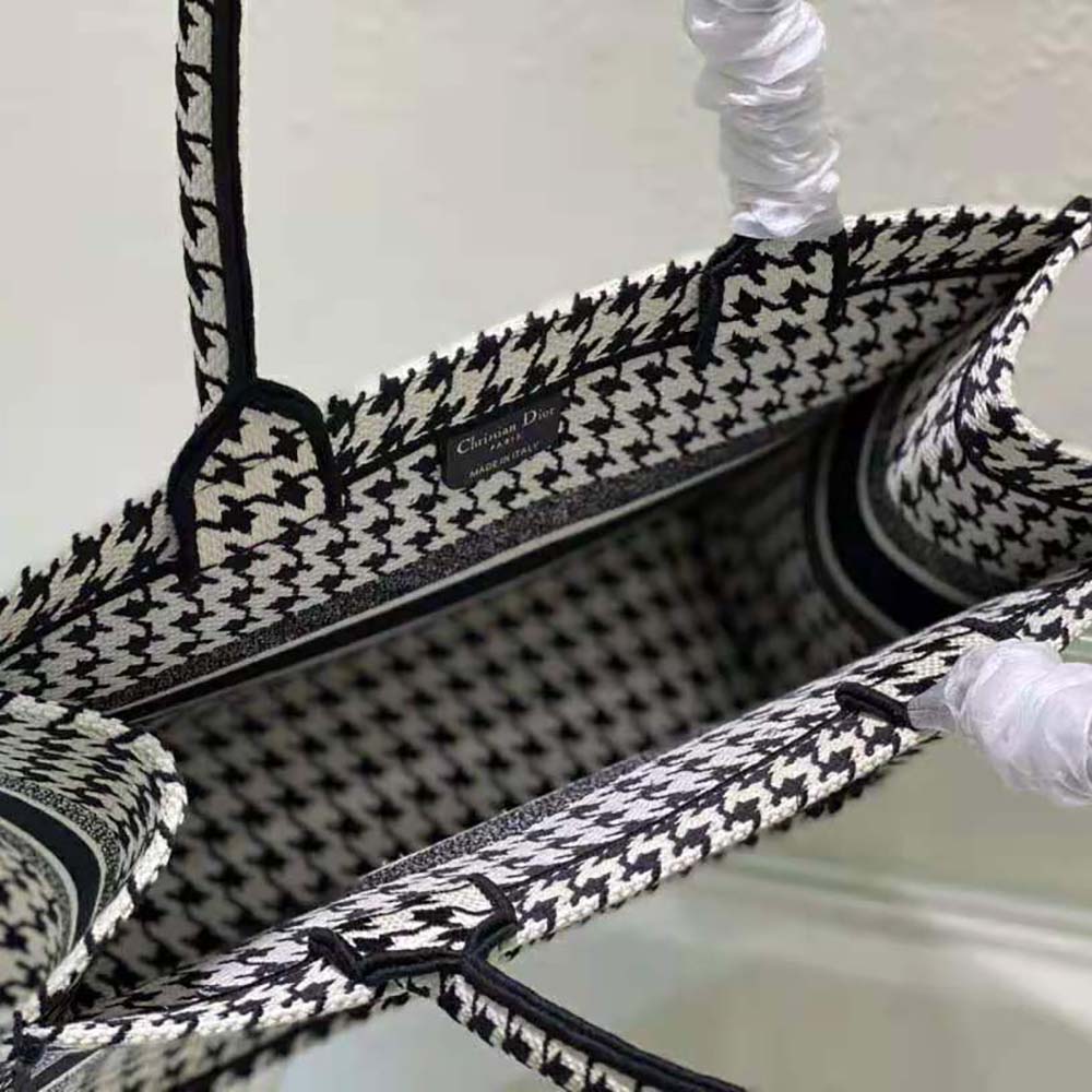 TÚI Christian Dior Book Tote Black and White Houndstooth Embroidery