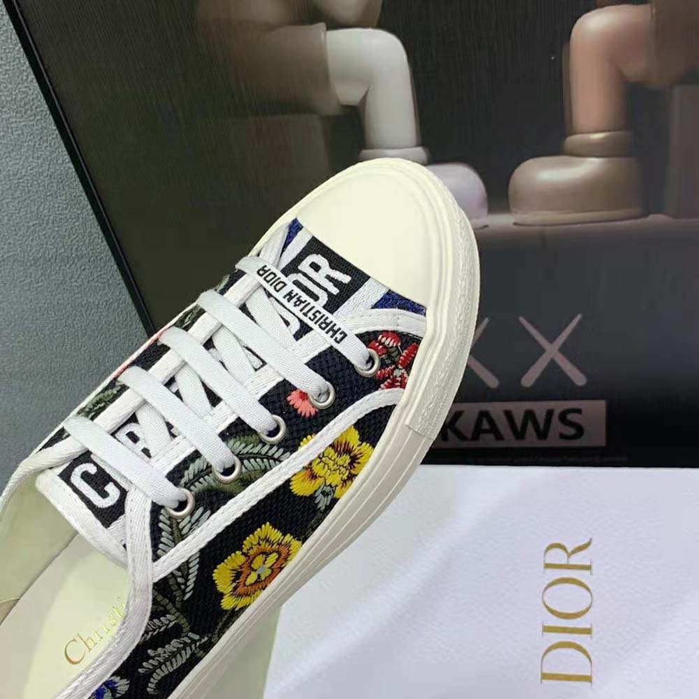 GIÀY Dior Women Walk’N’Dior Sneaker Black Multicolor Cotton Embroidered with Dior Petites Fleurs Motif