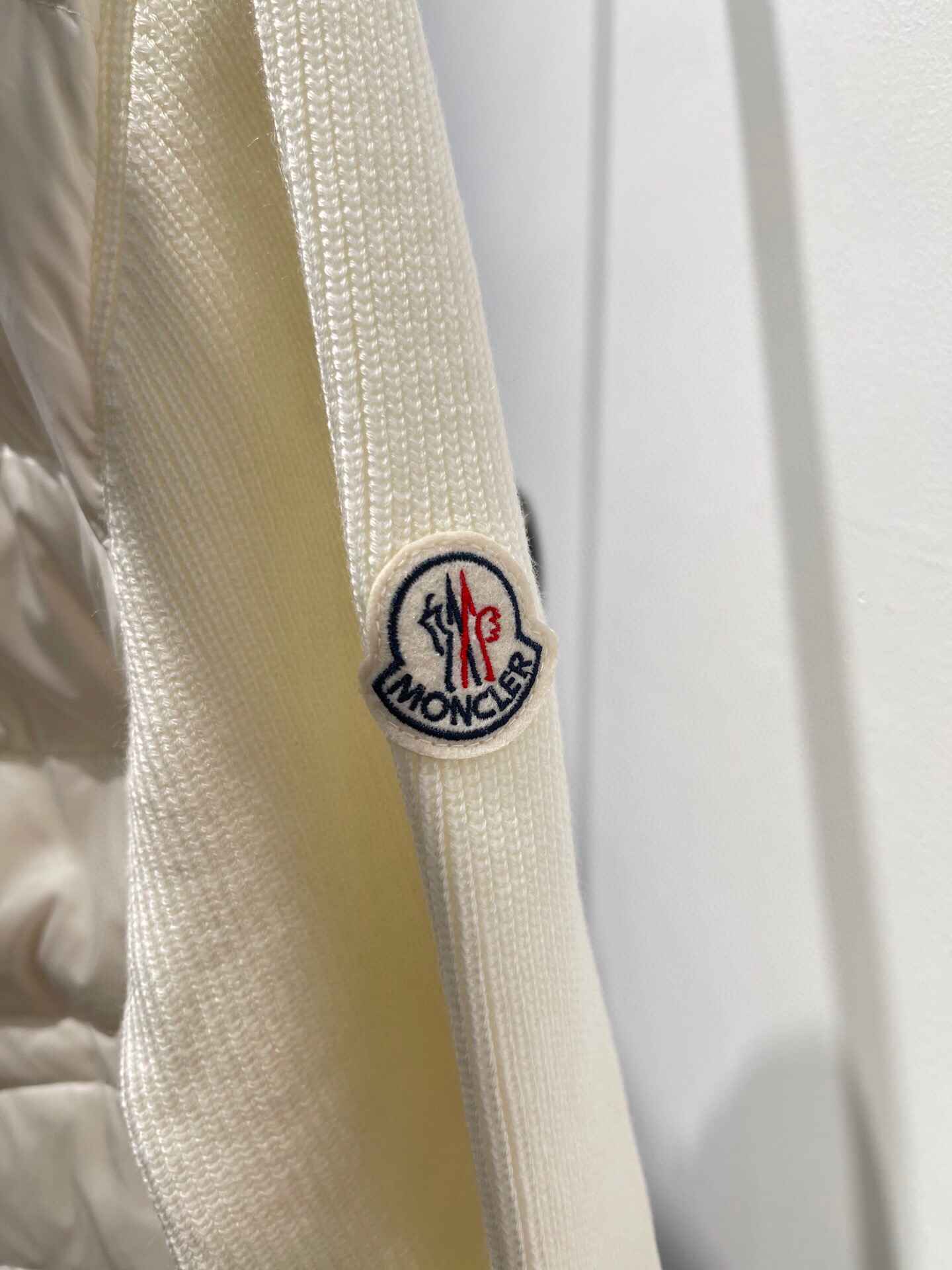 ÁO MONCLER WINTER LINEN WHITE JACKET