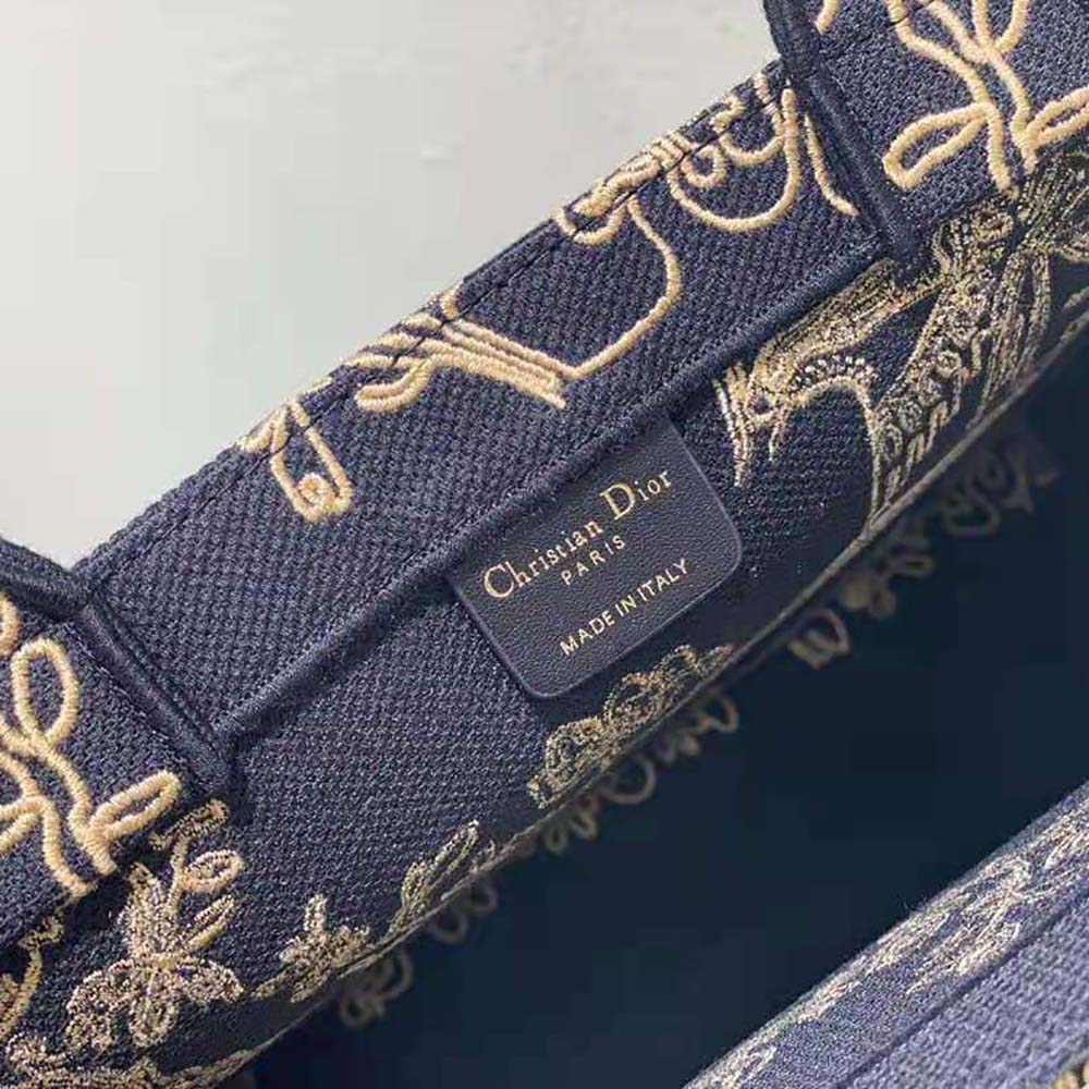 TÚI Christian Dior Black Dior Jardin D’Hiver Embroidered Cotton with Velvet and Metallic Thread
