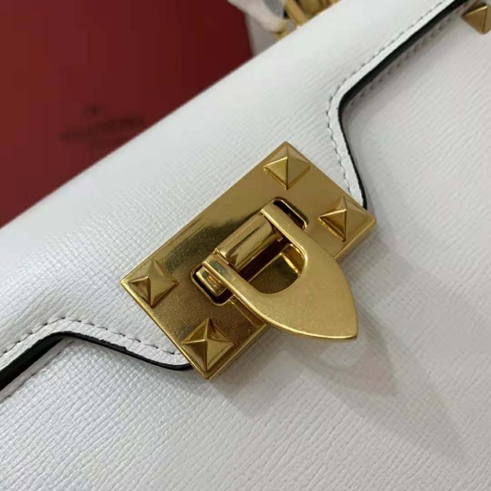 TÚI Valentino Rockstud Alcove Grainy Calfskin Handbag-White