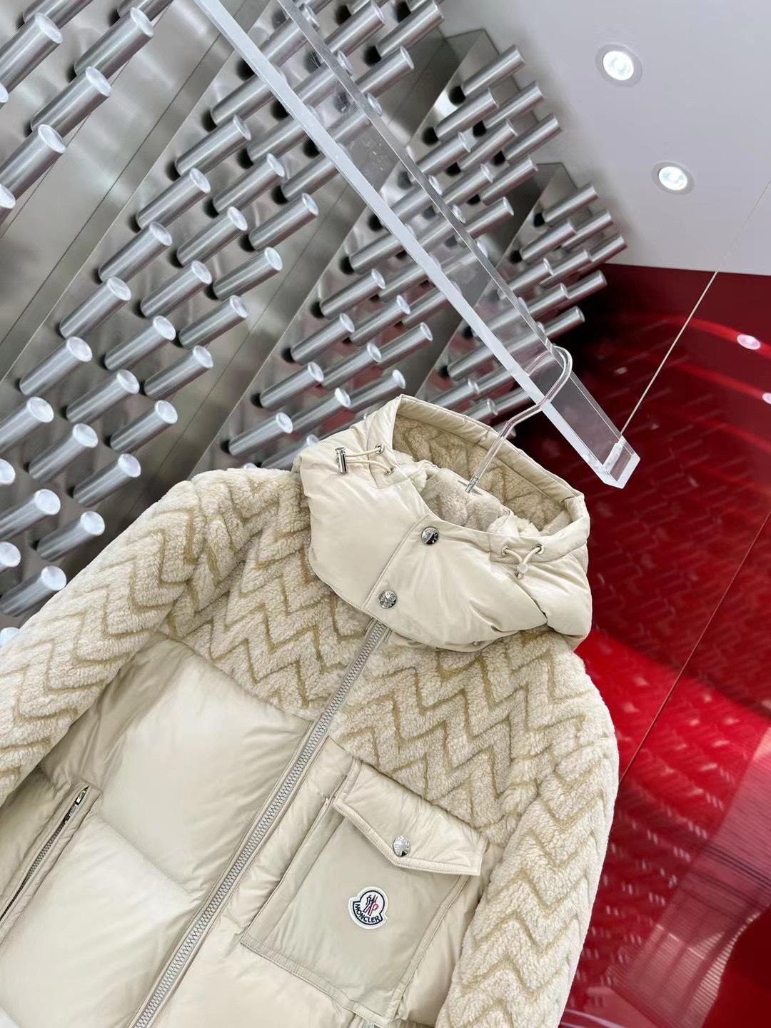 ÁO MONCLER WINTER CREAM FUR DOWN JACKET