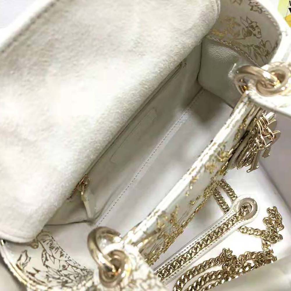 TÚI Christian Dior  Dior Bag White Calfskin with Gold-Tone Printed and Bead-Embroidered Dior Jardin D’Hiver Motif
