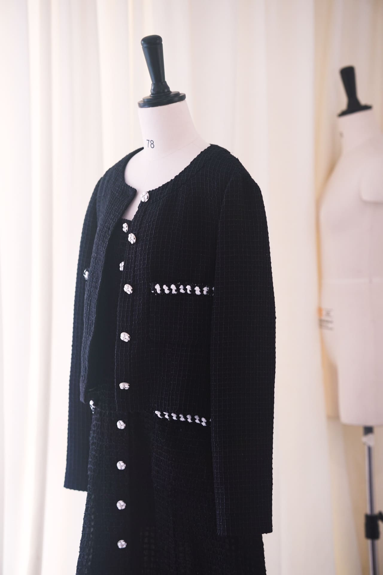 BỘ ĐỒ CHANEL SANG TRỌNG MÀU ĐEN BLACK LONG DRESS High Classy