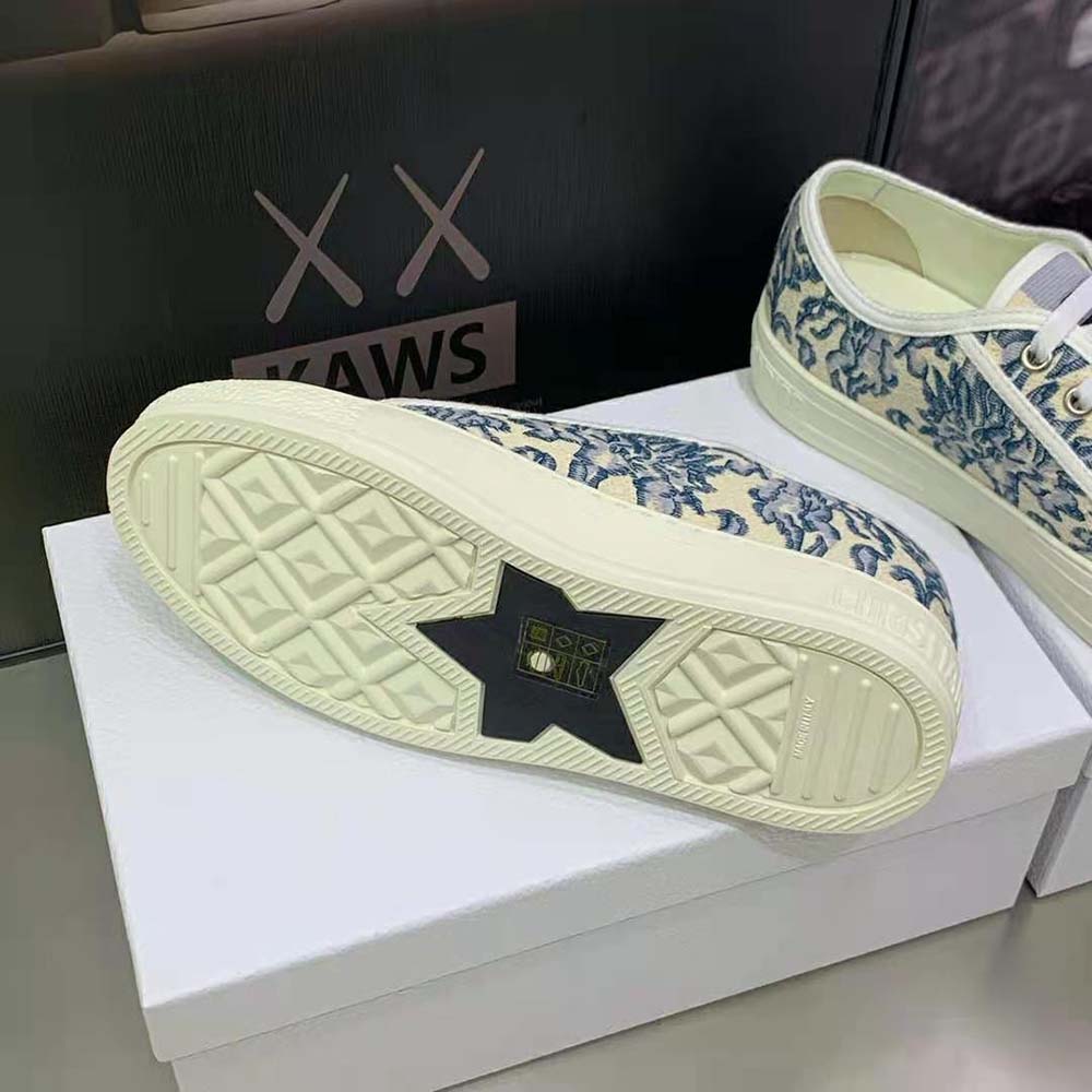 GIÀY Dior Women Walk’N’Dior Sneaker Duck Blue Dior Brocart Embroidered Cotton with Gold-Tone Metallic Thread