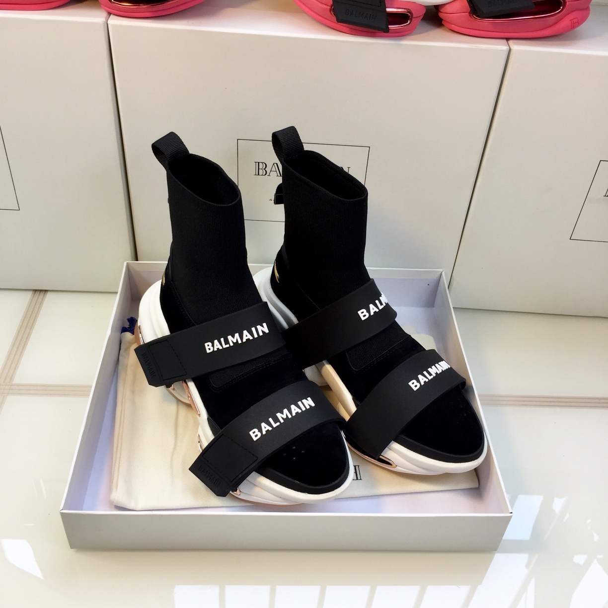 GIÀY BALMAIN BLACK GOLD HIGH TOP SNEAKERS