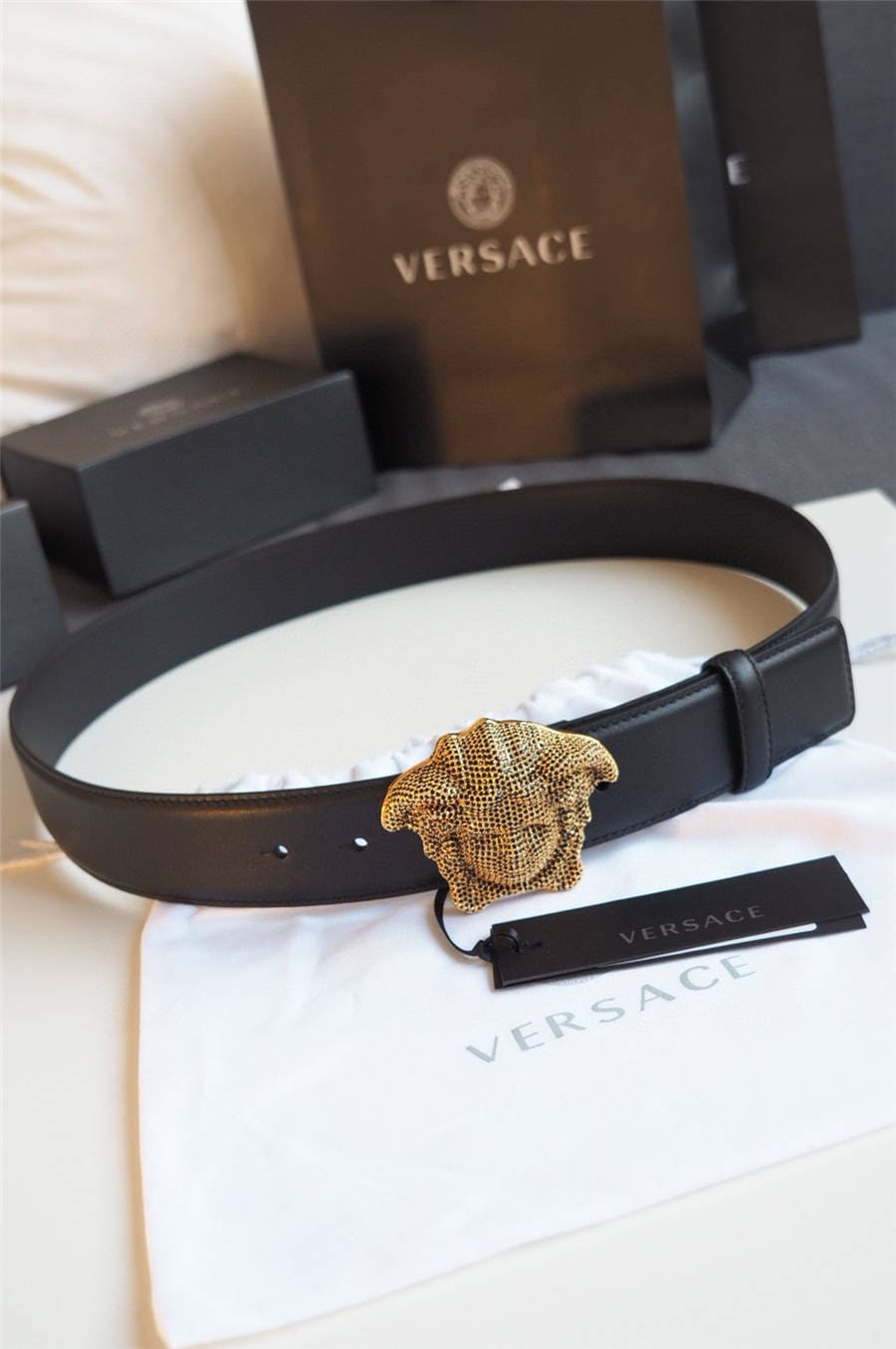 DÂY LƯNG VERSACE MEDUSA HEAD DIAMOND CALFSKIN LEATHER Khóa đen