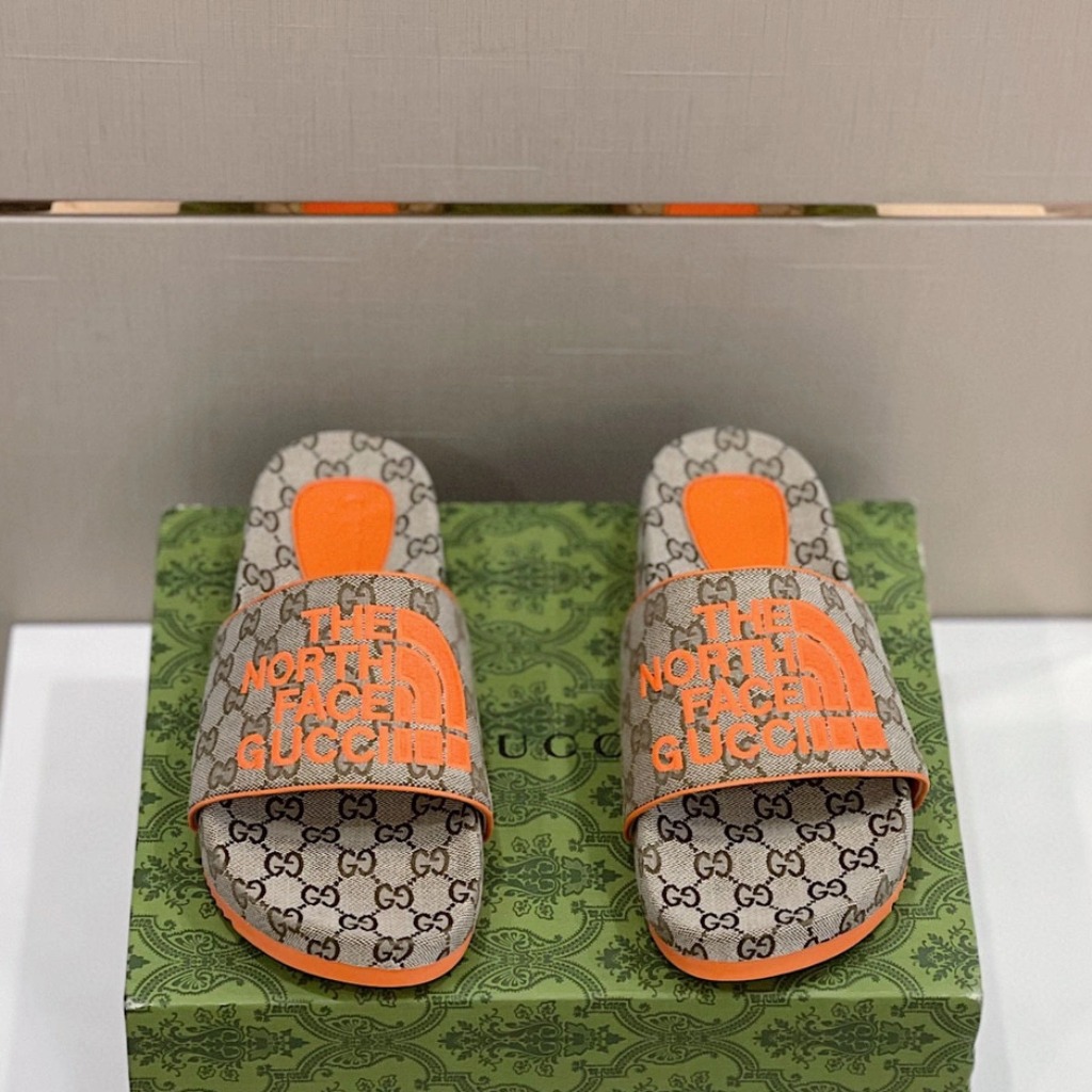DÉP GUCCI GG THE NORTH FACE CANVAS UNISEX SLIPPER