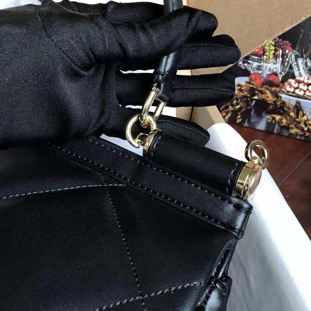 TÚI Dolce Gabbana D&G Women Medium Sicily Bag in Quilted Calfskin-Black