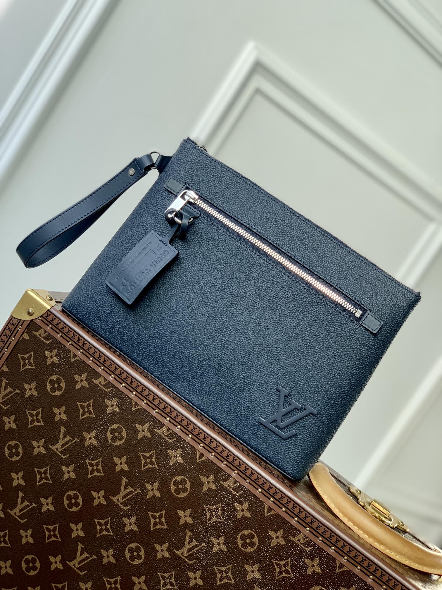 TÚI LOUIS VUITTON AERO IPAD POUCH