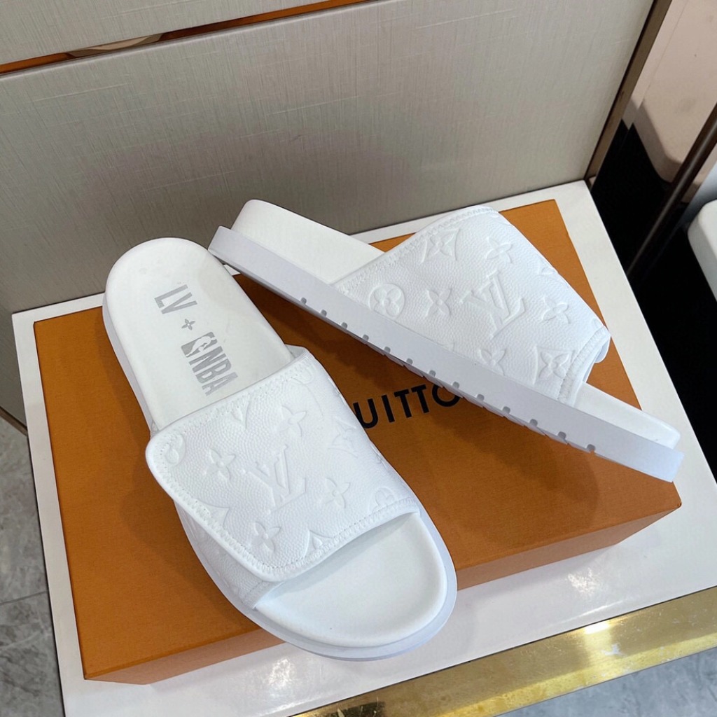 DÉP LOUIS VUITTON MONOGRAM NBA UNISEX SLIPPER
