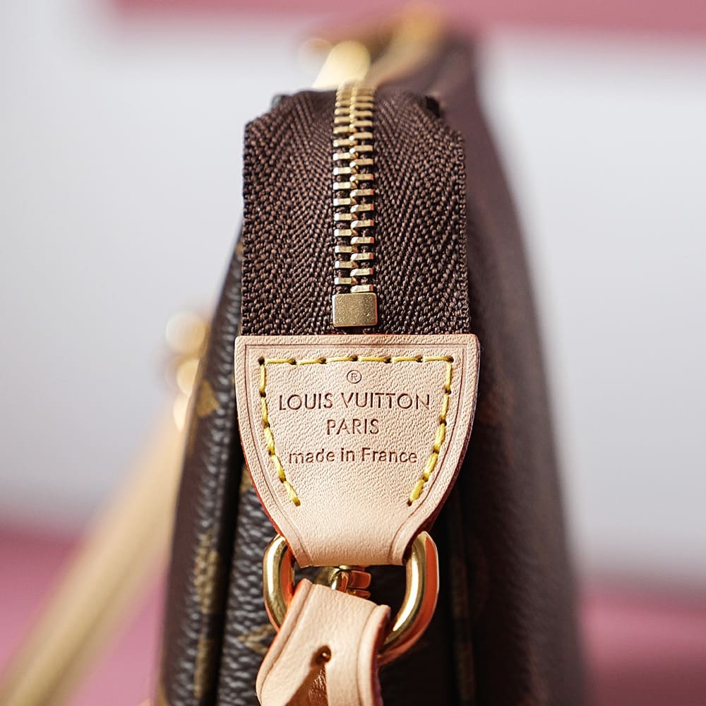 TÚI LOUIS VUITTON POCHETTE ACCESSORIES MONOGRAM BEST QUALITY SẢN PHẨM TỐT NHẤT