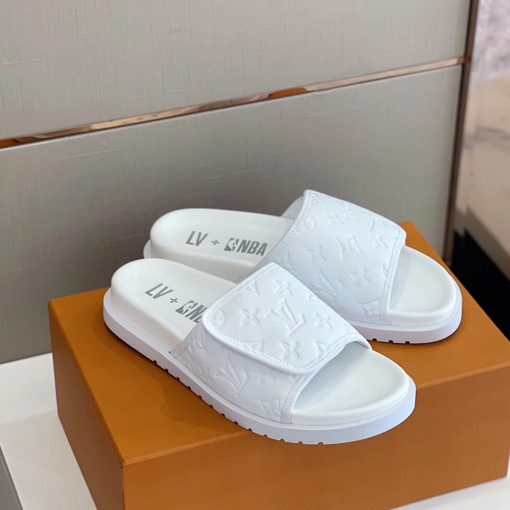 DÉP LOUIS VUITTON MONOGRAM NBA UNISEX SLIPPER