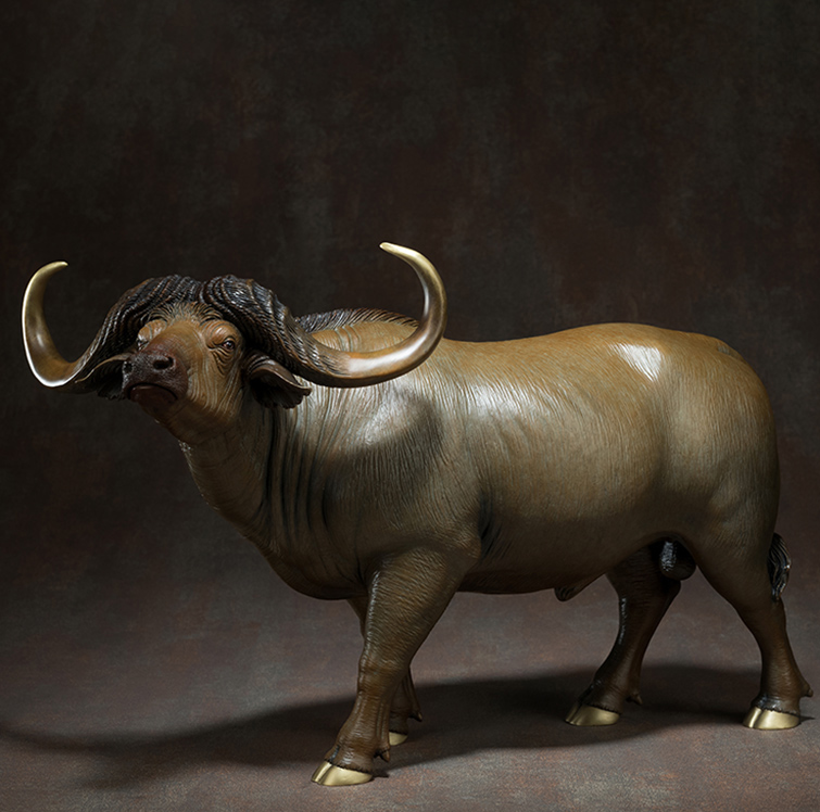 Bò rừng đồng thau nguyên chất dũng mãnh