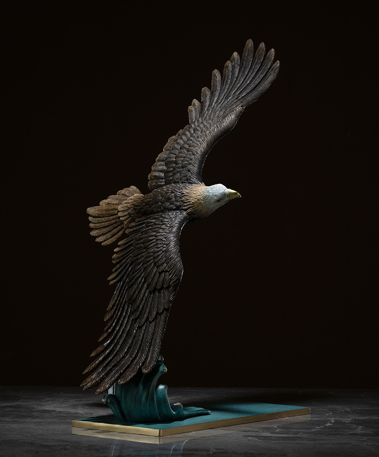 Ưng Kích Trường Không để trưng bày bàn làm việc