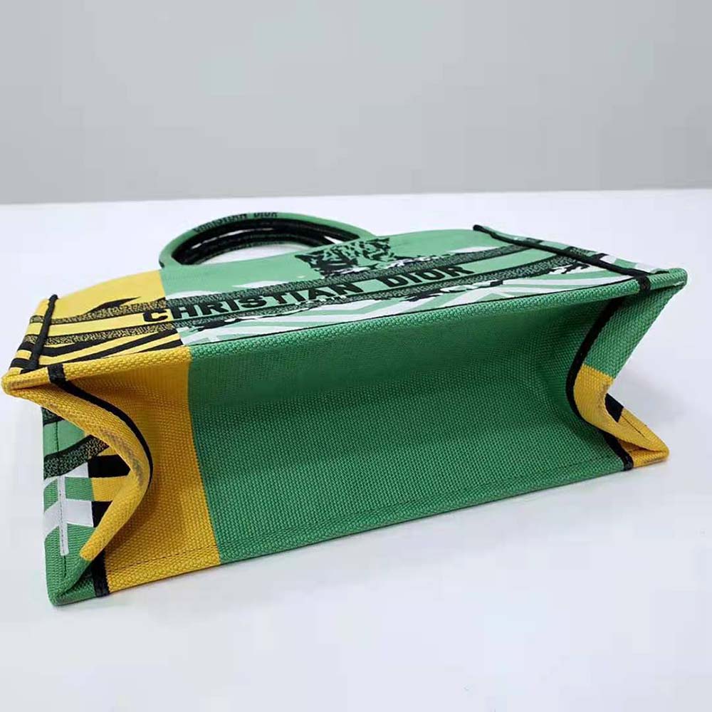 TÚI Dior Women Medium Dior Book Tote Bright Green and Orange D-Jungle Pop Embroidery
