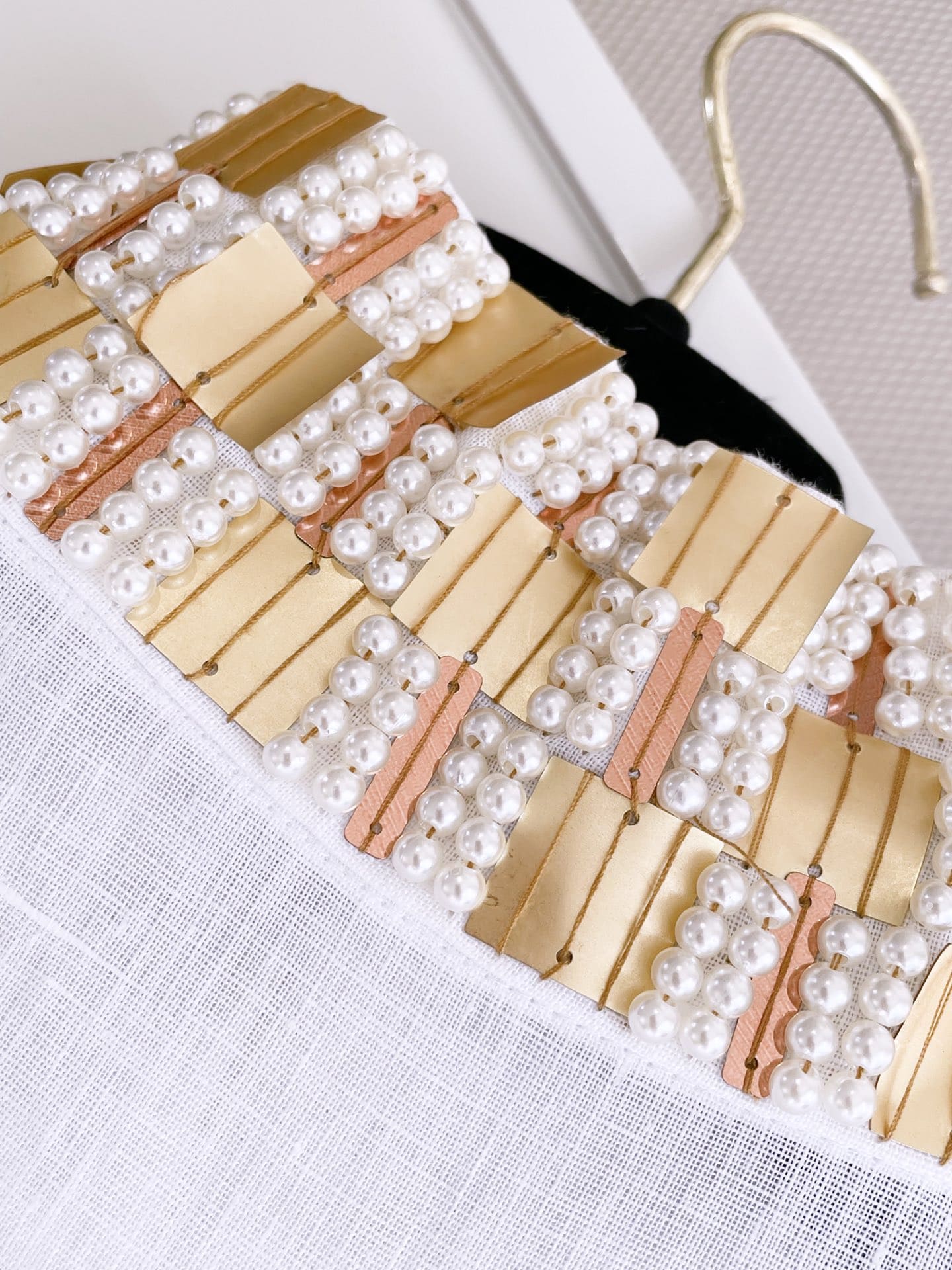 ĐẦM CHANEL MÀU TRẮNG NGỌC TRAI LONG DRESS High Classy