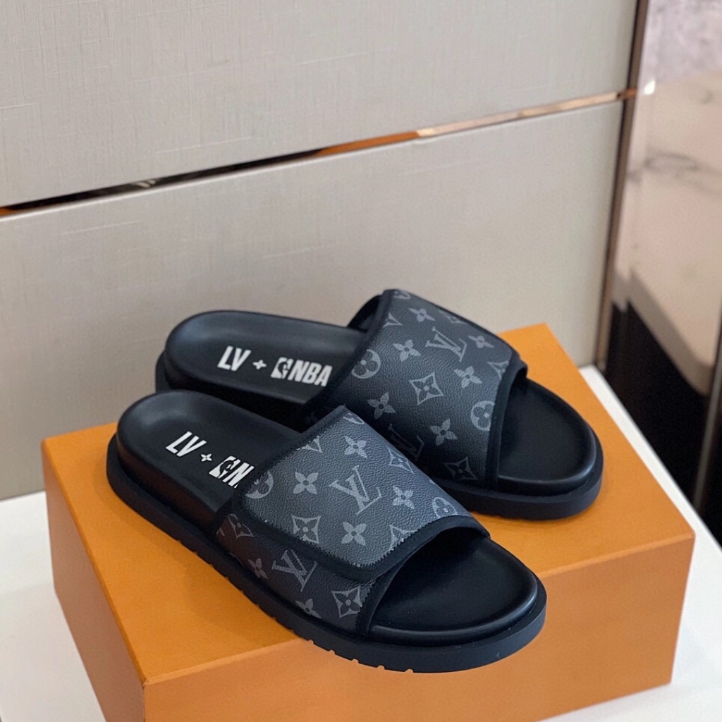 DÉP LOUIS VUITTON MONOGRAM NBA UNISEX SLIPPER