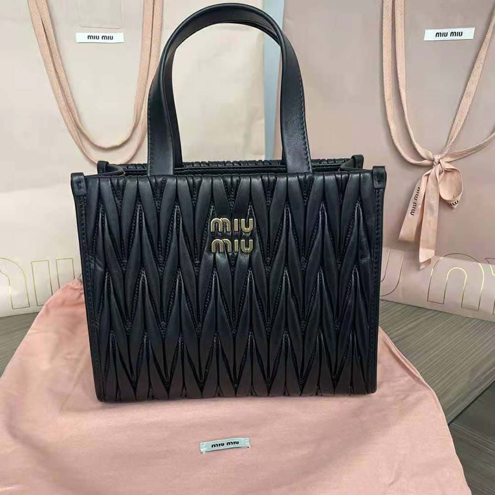 TÚI Miu Miu Women Matelassé Nappa Leather Tote-Black