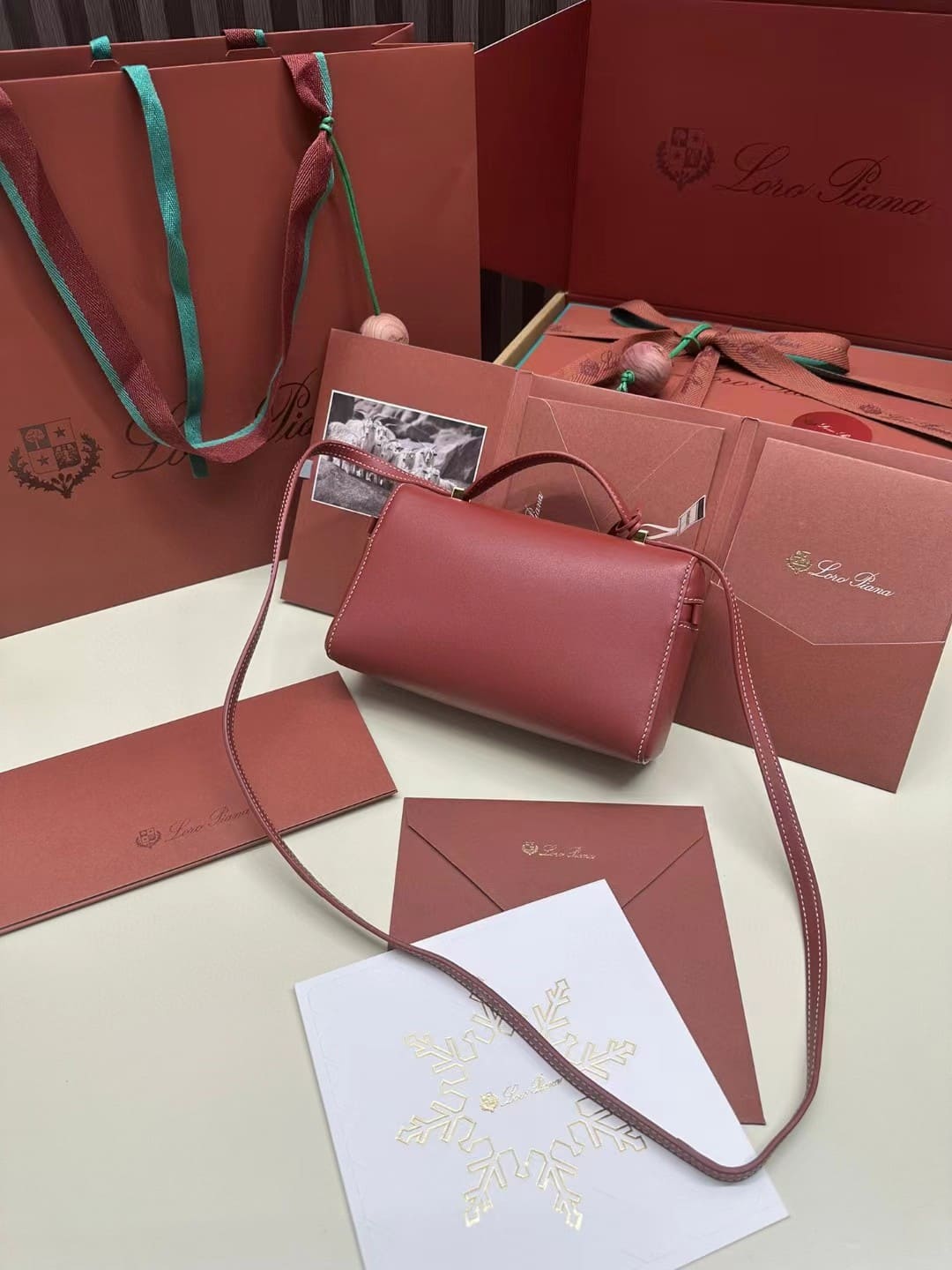 TÚI Loro Piana Women Extra Pocket L19 in Sheepskin Leather Red
