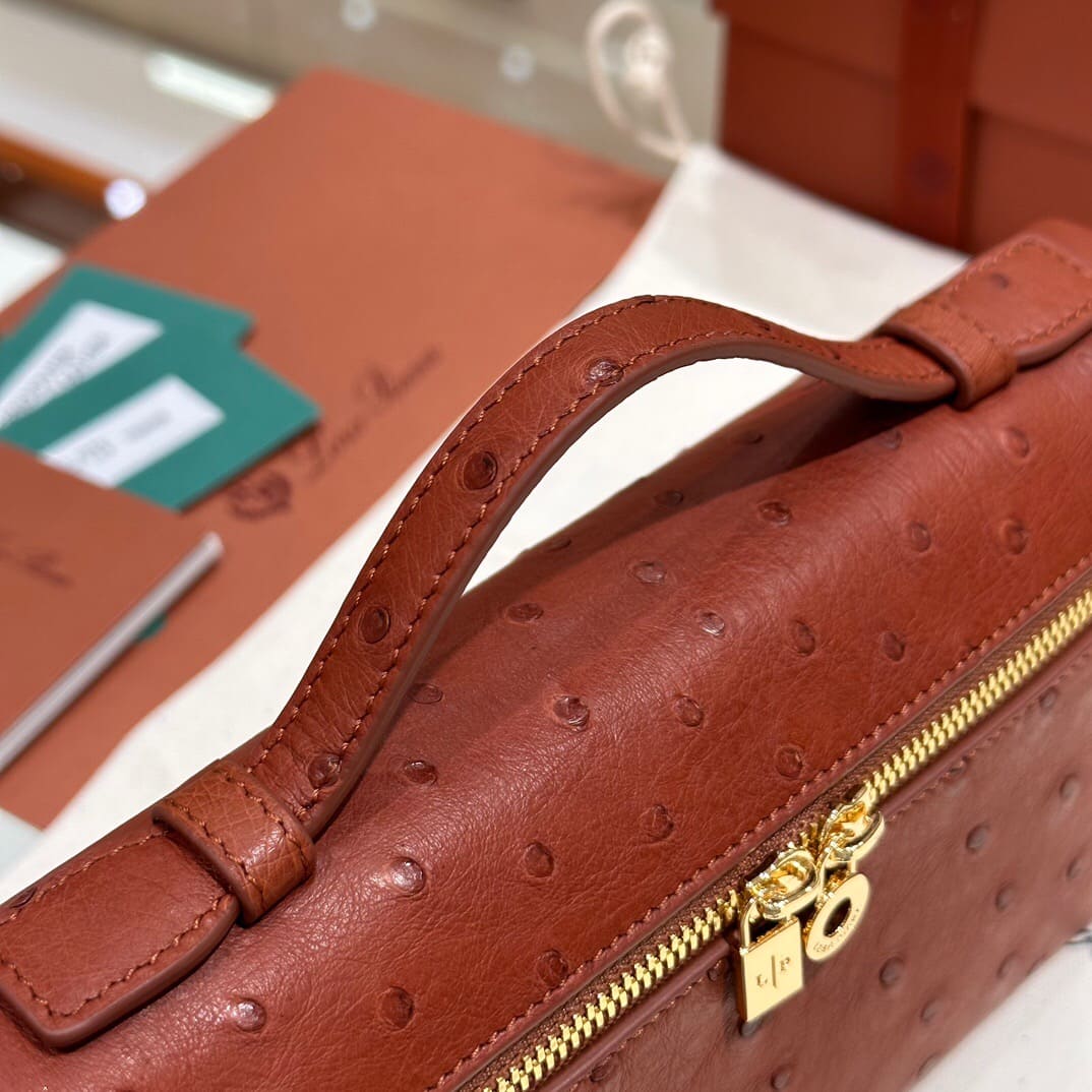 TÚI Loro Piana Women Extra Pocket L27 in Ostrich Leather Red da đà điểu(Gía Liên Hệ)