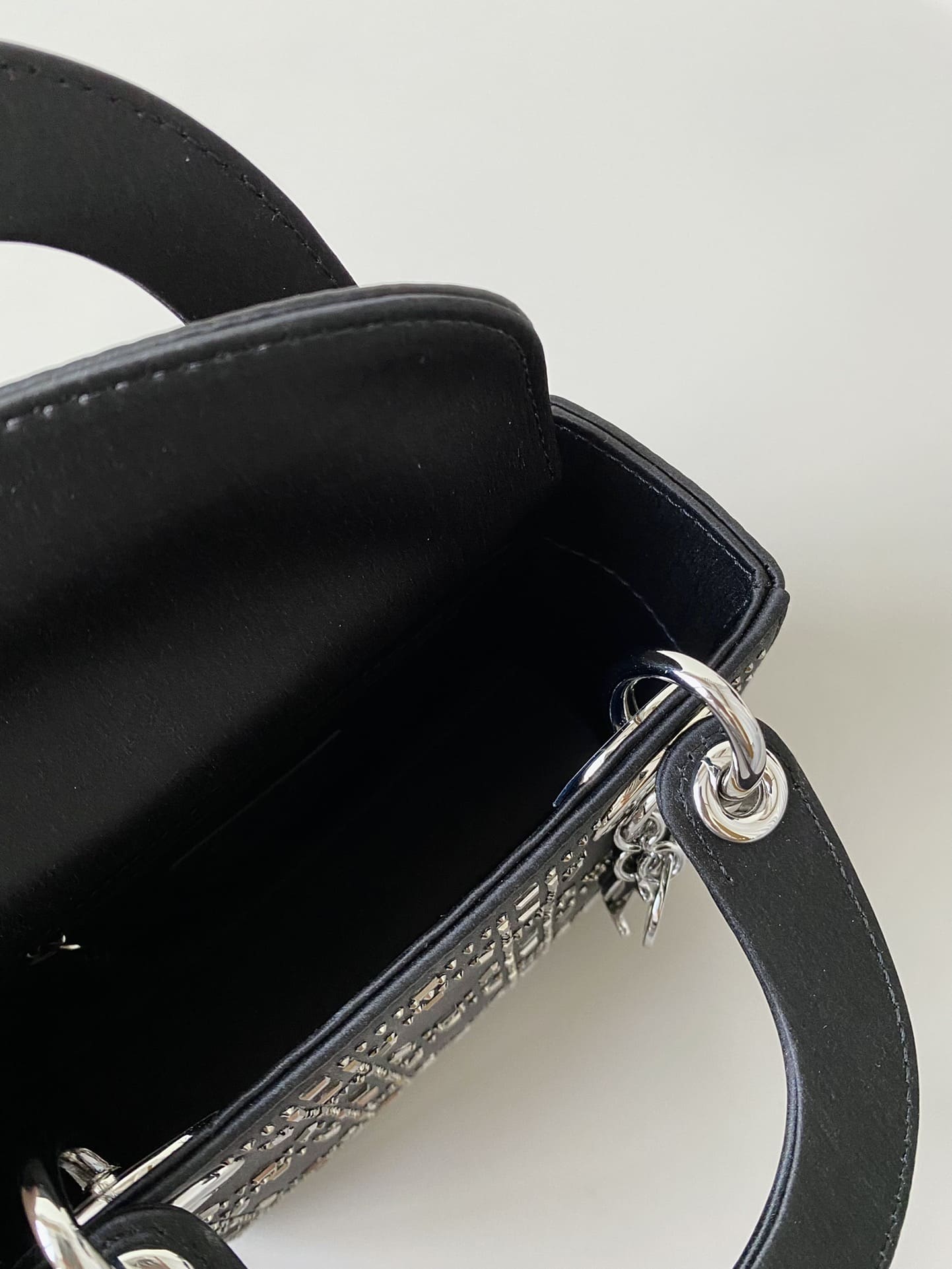TÚI Dior Women Mini Lady Dior Bag Black Strass Cannage Satin Top Quality