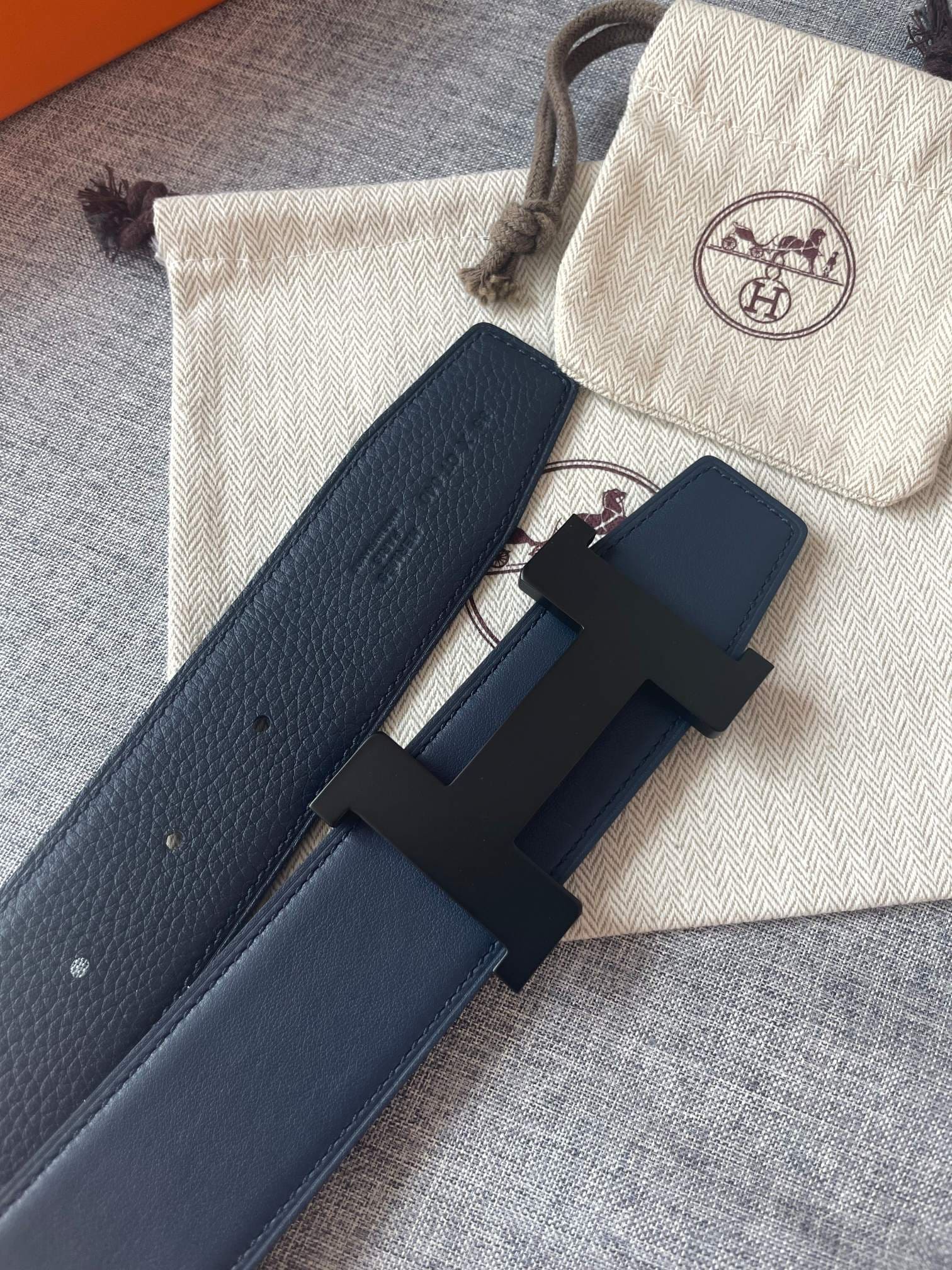 DÂY LƯNG HERMES H Matte Black Togo leather hai mặt khóa đen