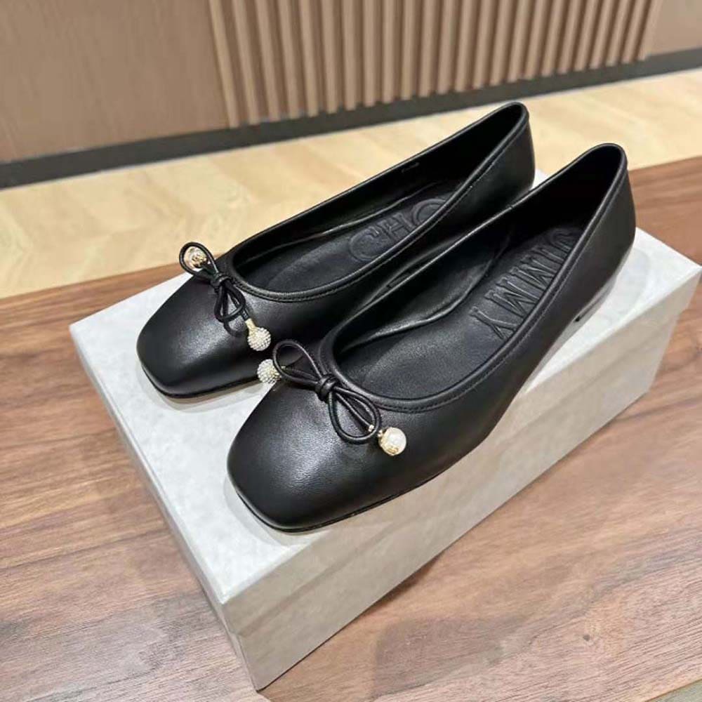 GIÀY Jimmy Choo Women Elme Flat Black Nappa Leather Flats with Pearl Embellishment