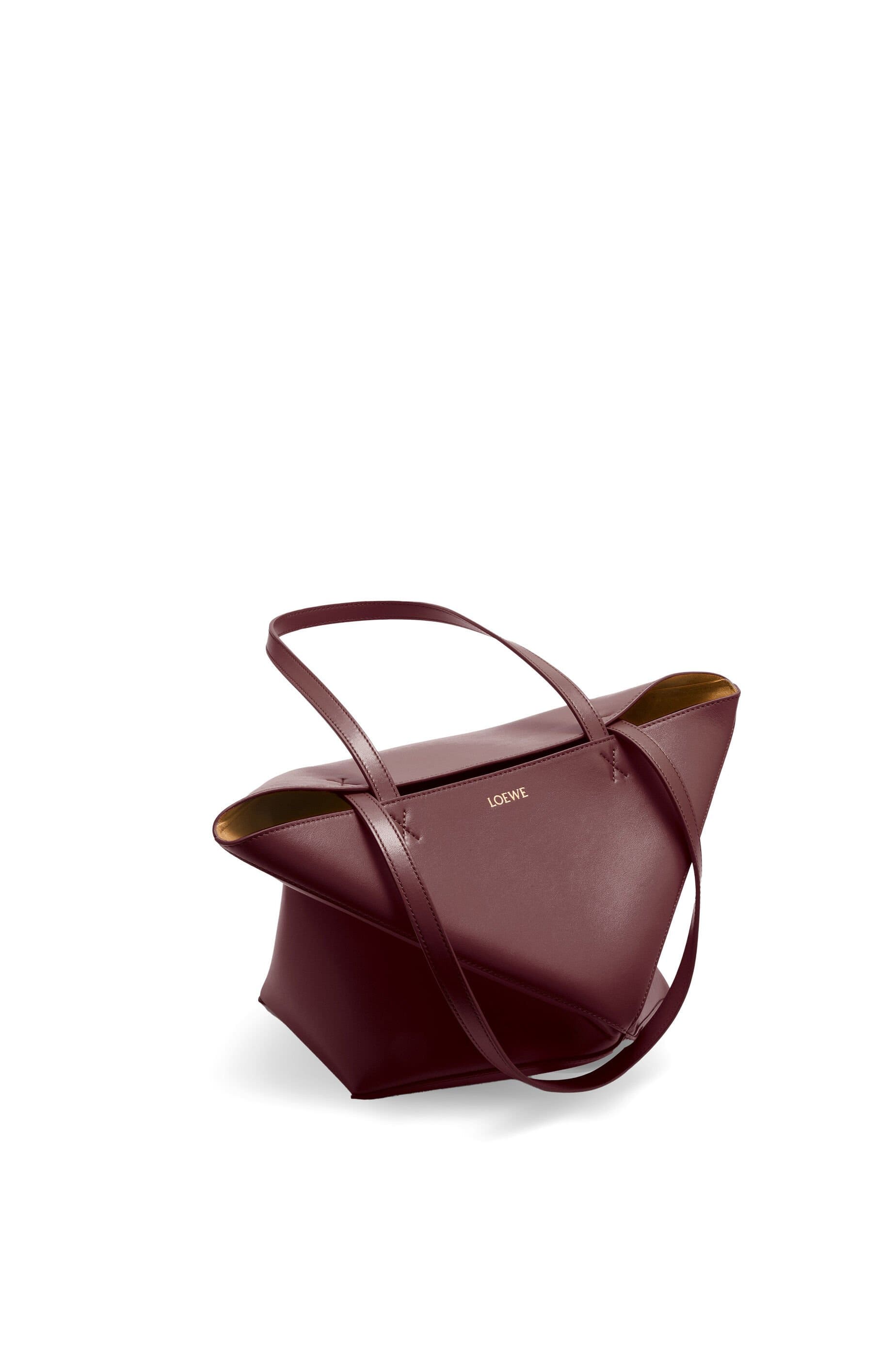 Túi LOEWE Puzzle Fold Tote in shiny calfskin burgundy