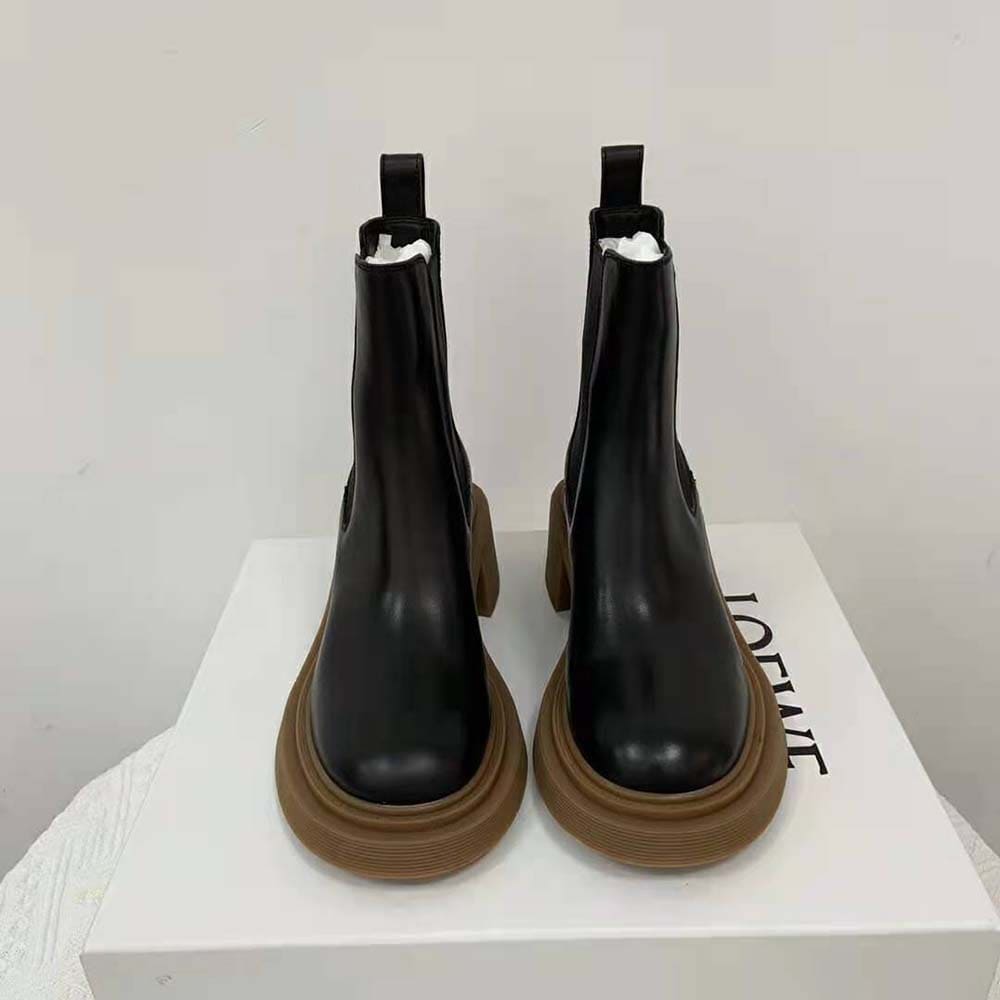 GIÀY Loewe Women Chelsea Boot in Calfskin-Black