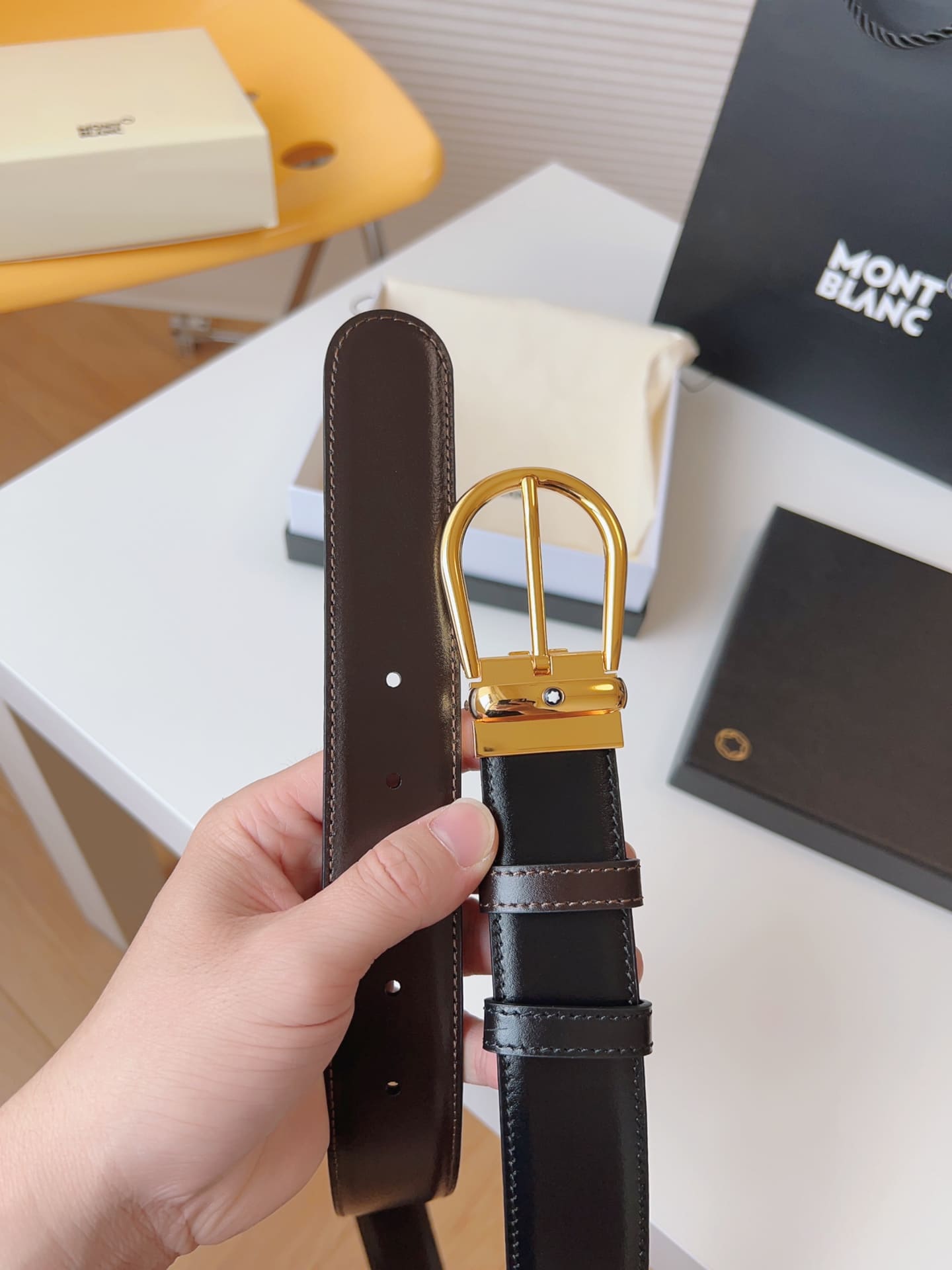 DÂY LƯNG MONTBLANC CALFSKIN LEATHER Belt Khóa vàng
