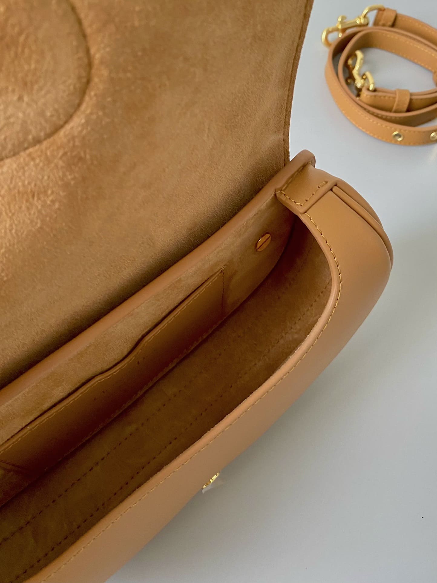 TÚI Dior Women Bobby East-West Bag Box Calfskin-Orange Top Quality