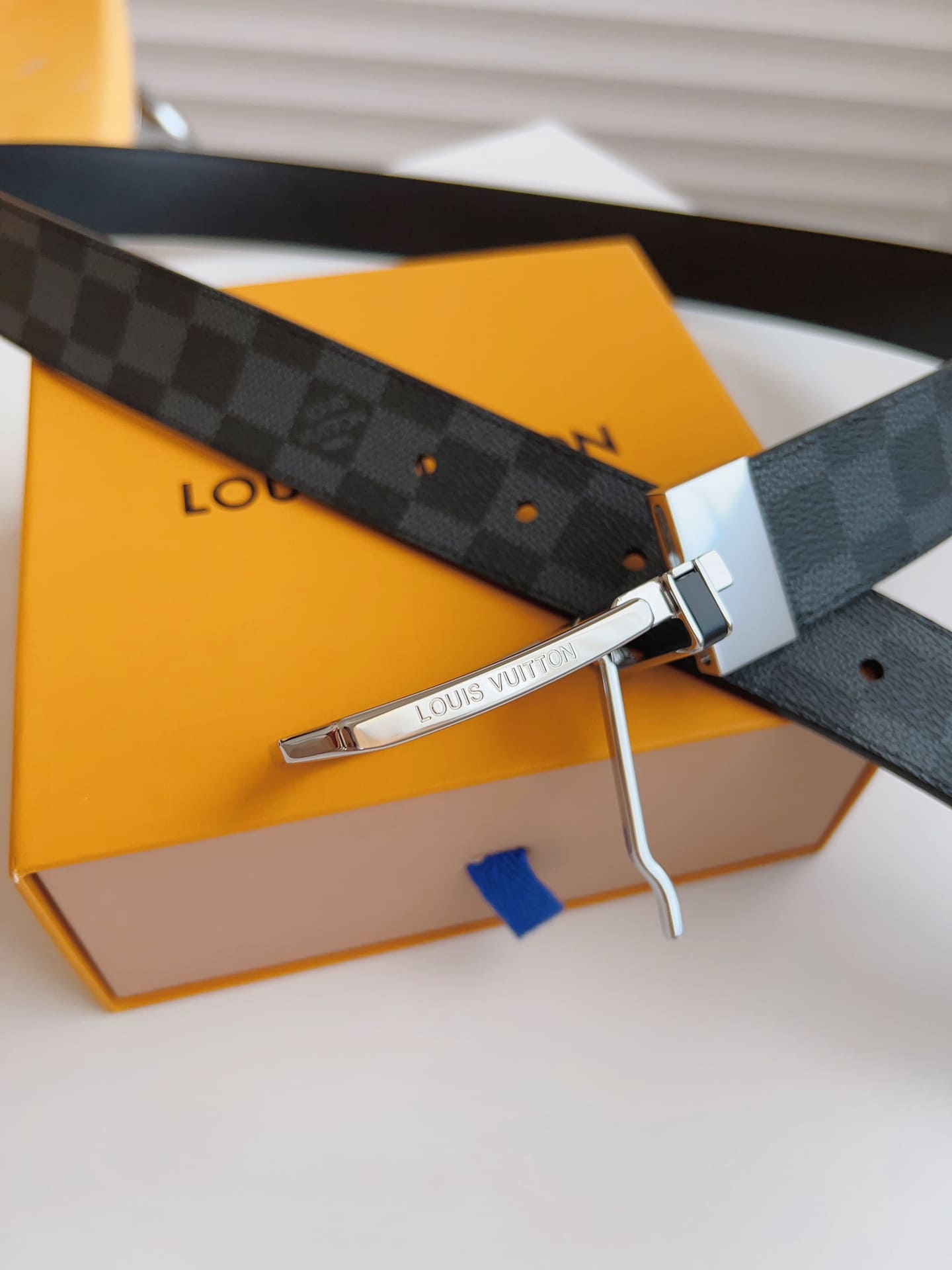 DÂY LƯNG LOUIS VUITTON BLACK SQUARE MONOGRAM DAMIER LEATHER Khóa bạc