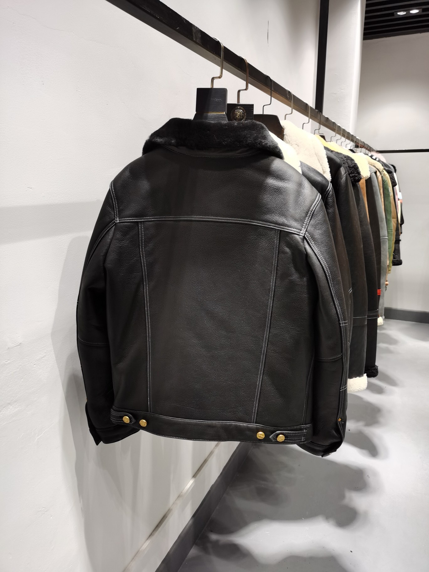 ÁO LOUIS VUITTON FUR LEATHER JACKET