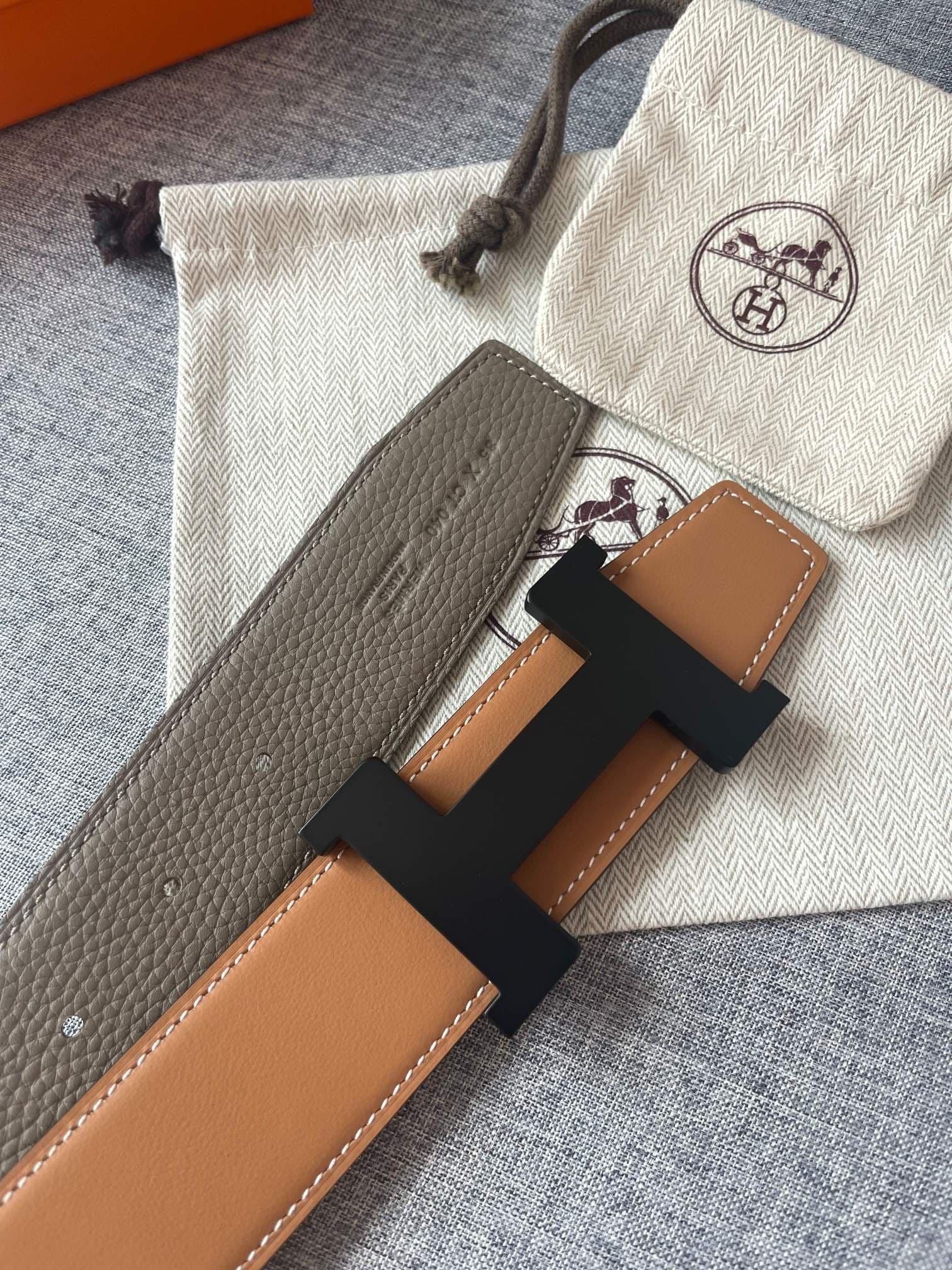 DÂY LƯNG HERMES H Matte Black Togo leather hai mặt khóa đen