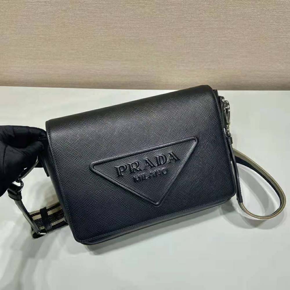 TÚI Prada Men Saffiano Leather Shoulder Bag with Sleek-Black
