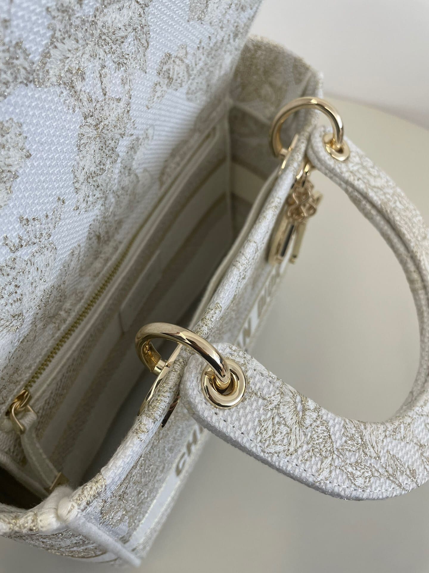 TÚI CHRISTIAN DIOR LADY D-LITE NATURAL EMBROIDERY BAG