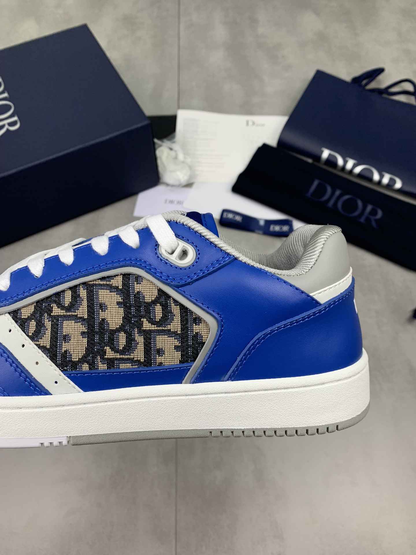 GIÀY CHRISTIAN DIOR LEATHER SNEAKER SHOES AAA