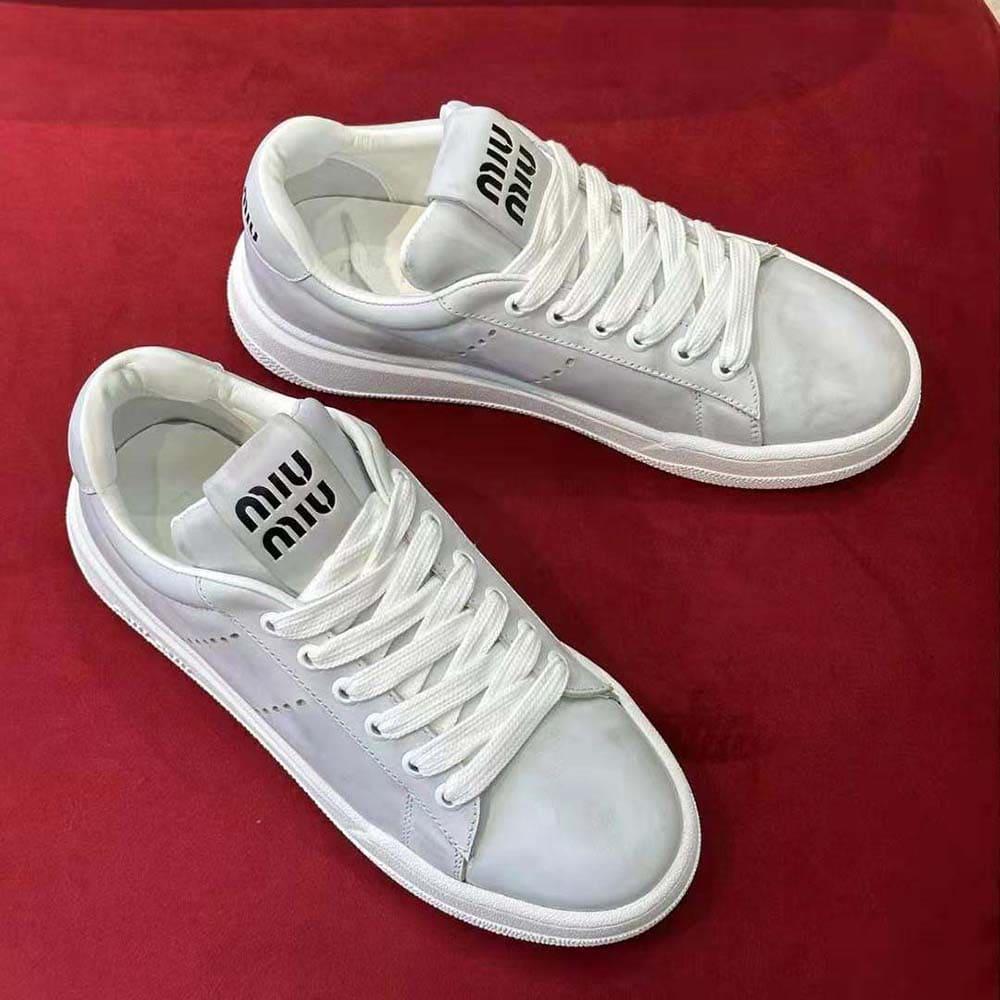GIÀY Miu Miu Women Bleached Leather Sneakers-White
