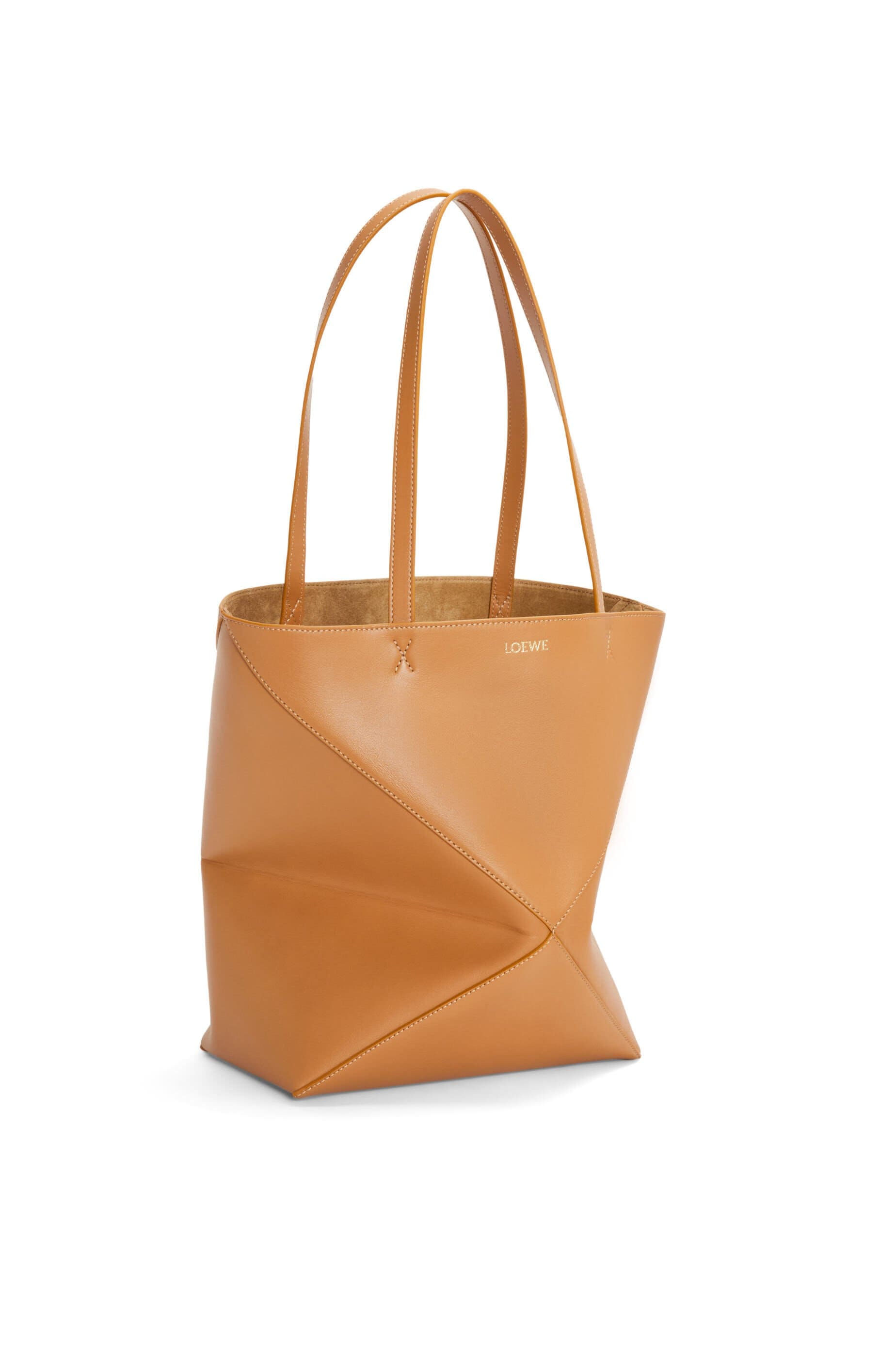 Túi LOEWE Puzzle Fold Tote in shiny calfskin sand