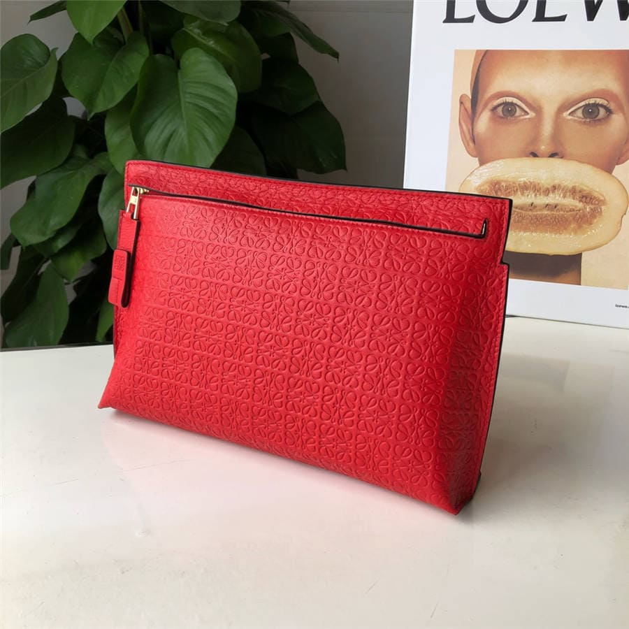 Túi LOEWE new embossed leather T-Pouch clutch Red
