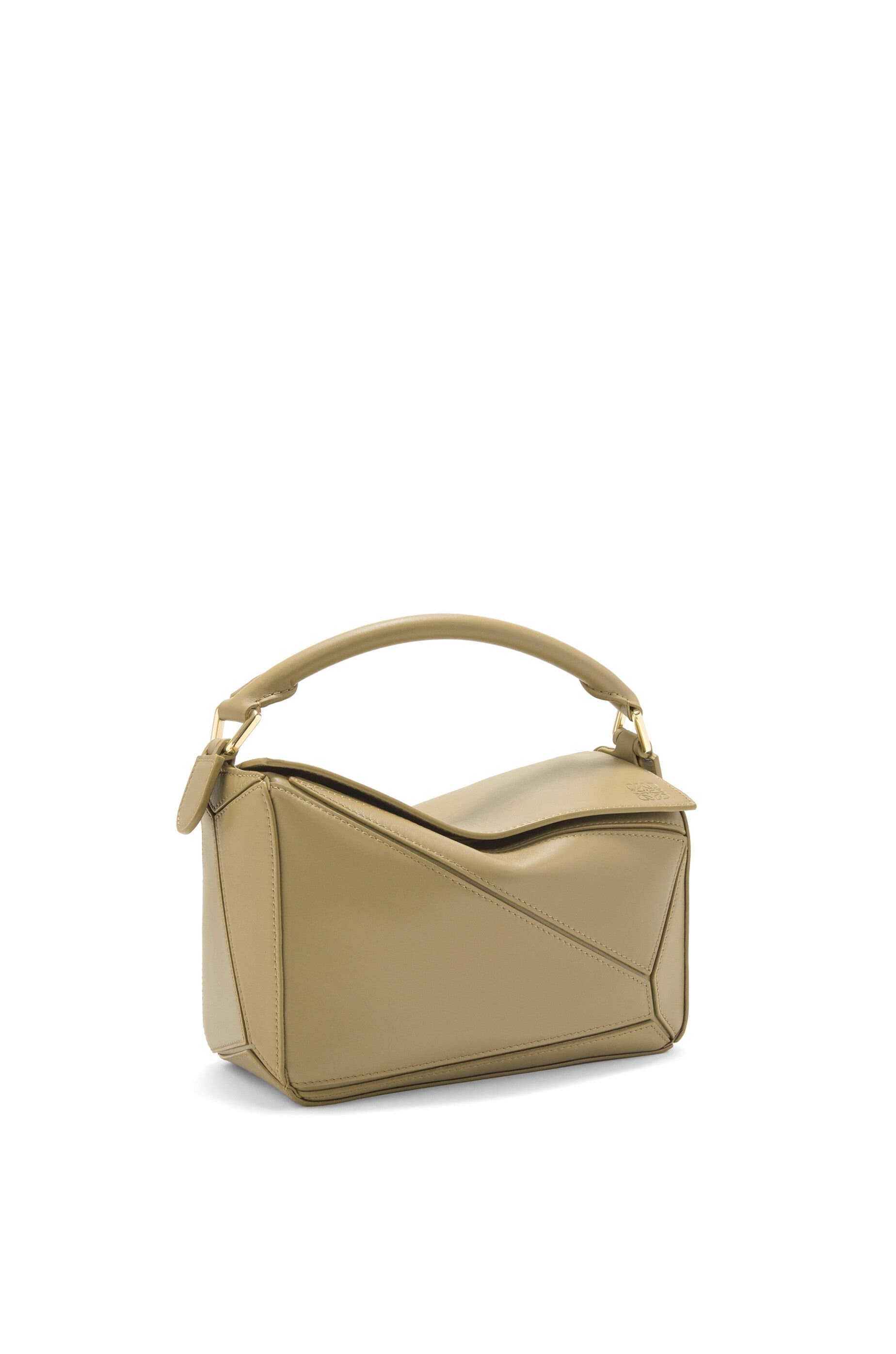 Túi LOEWE Small Puzzle bag in satin calfskin clay