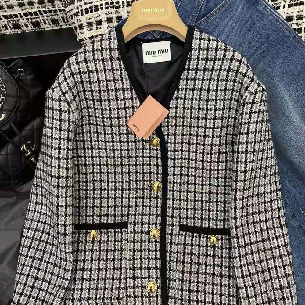 ÁO Miu Miu Women Single-breasted Boucle Jacket with Embroidered Logo
