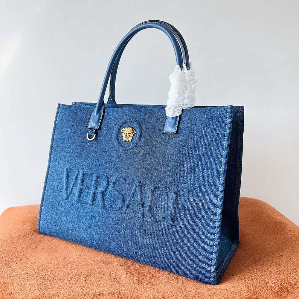 TÚI Versace Women La Medusa Denim Large Tote Bag-Blue
