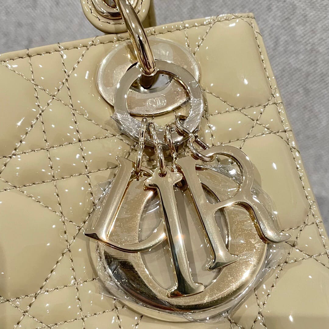 TÚI CHRISTIAN DIOR LADY DIOR Cannage Calfskin Gloss Yellow