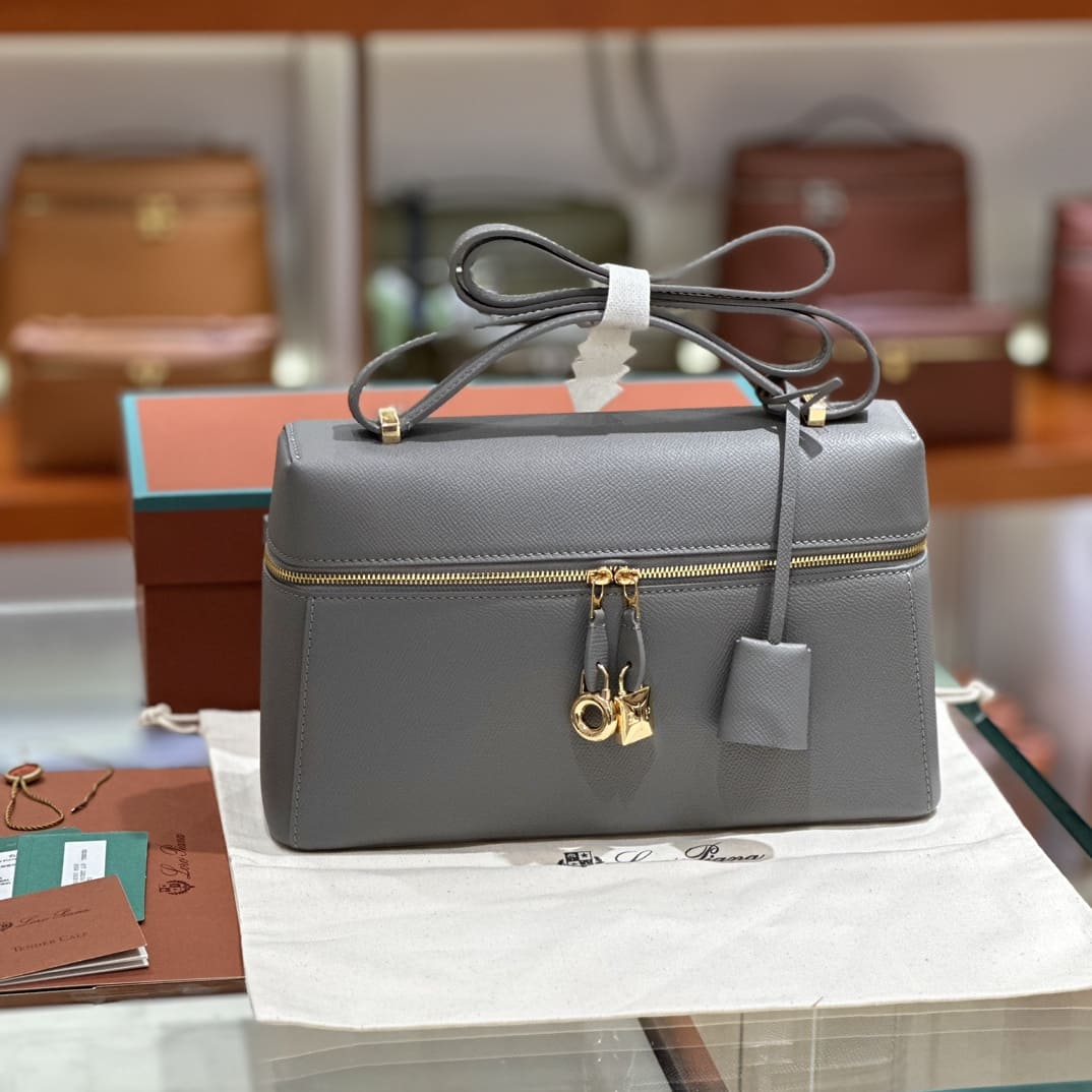 TÚI Loro Piana Women Loro Piana Extra Pocket bằng da bê màu xám da voi 27