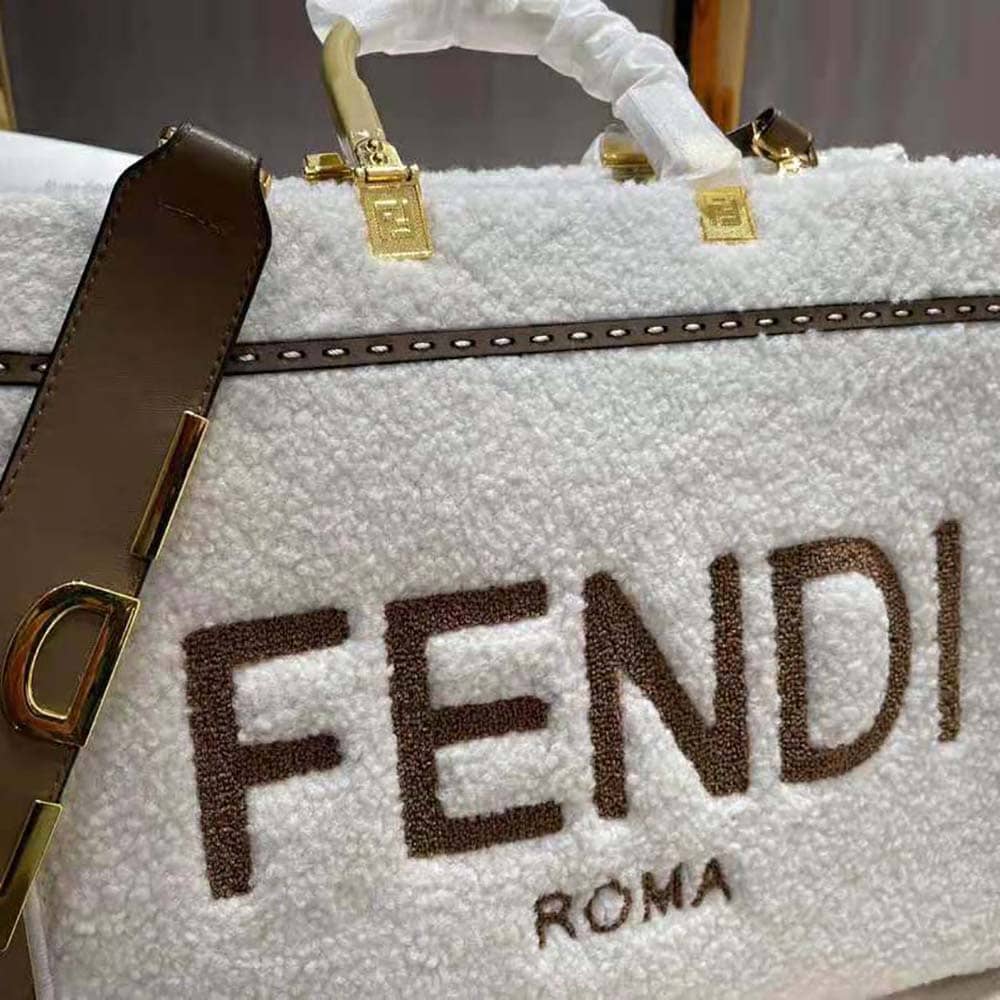 TÚI Fendi Women Sunshine Medium White Sheepskin Shopper