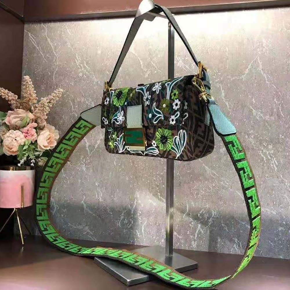 TÚI Fendi Women Baguette 1997 FF Vertigo Jacquard Bag with Embroidery