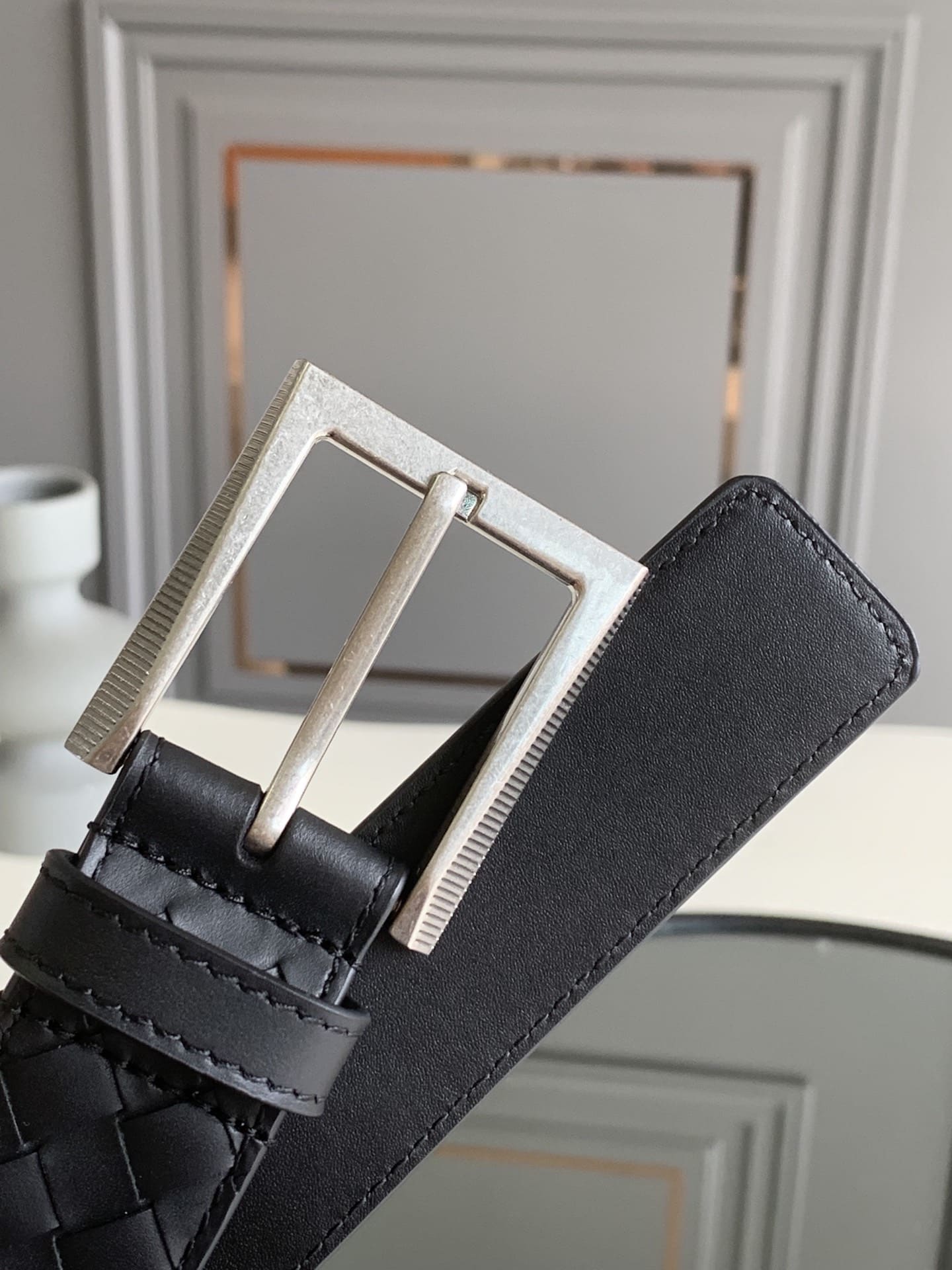 DÂY LƯNG BOTTGA VENETA INTRECCIATO LEATHER Khóa bạc